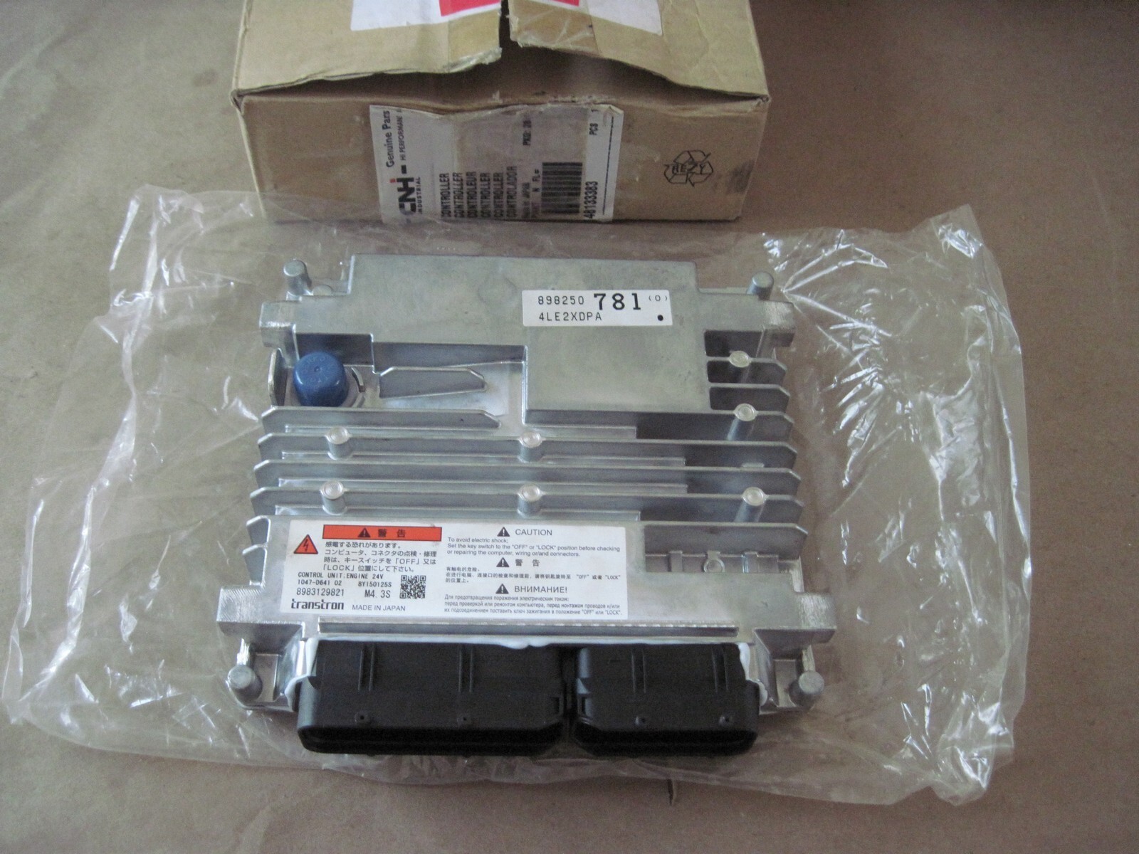 Transtron Control Unit 8983129821 1047-D641 24V Hitachi Excavator / CNH 48133383