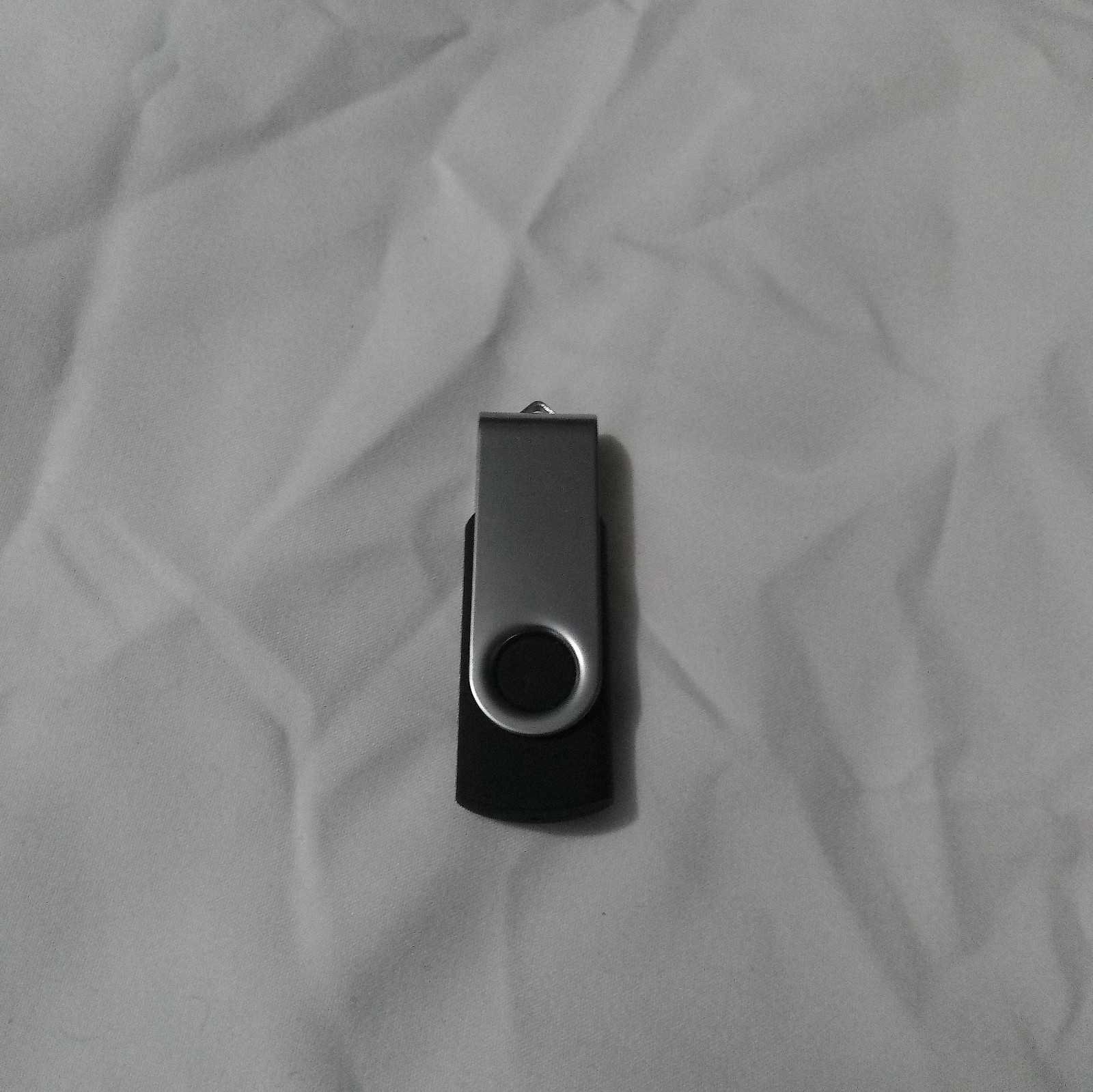 32GB USB Flash Drive