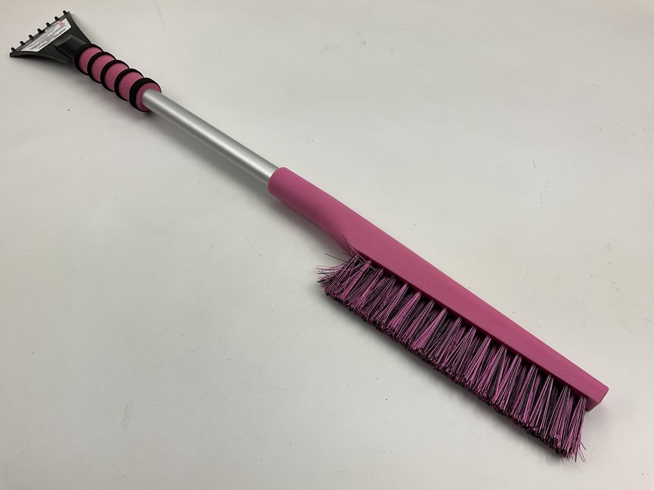 Hopkins 886PKUS 31" Mallory Pink Ice Scraper Snow Brush