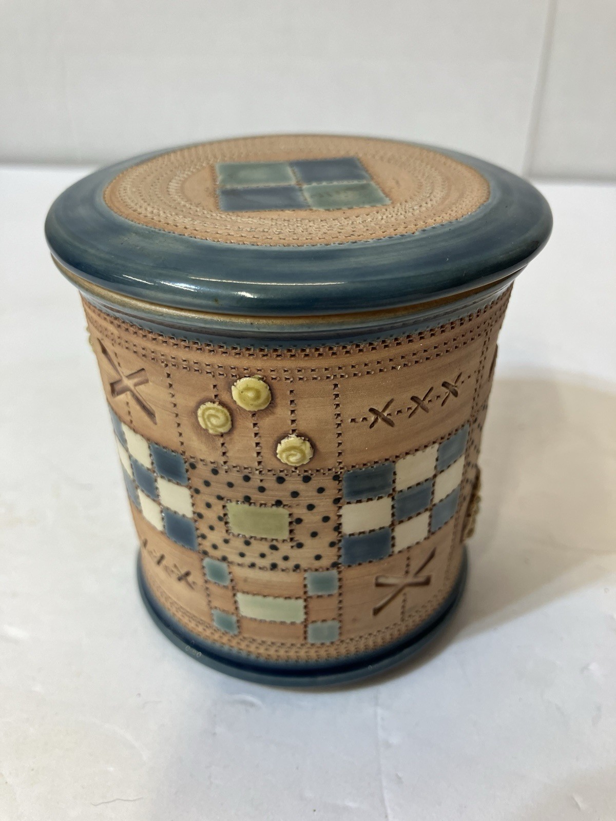 Glazed Pottery Trinket Box With Quilted Pattern