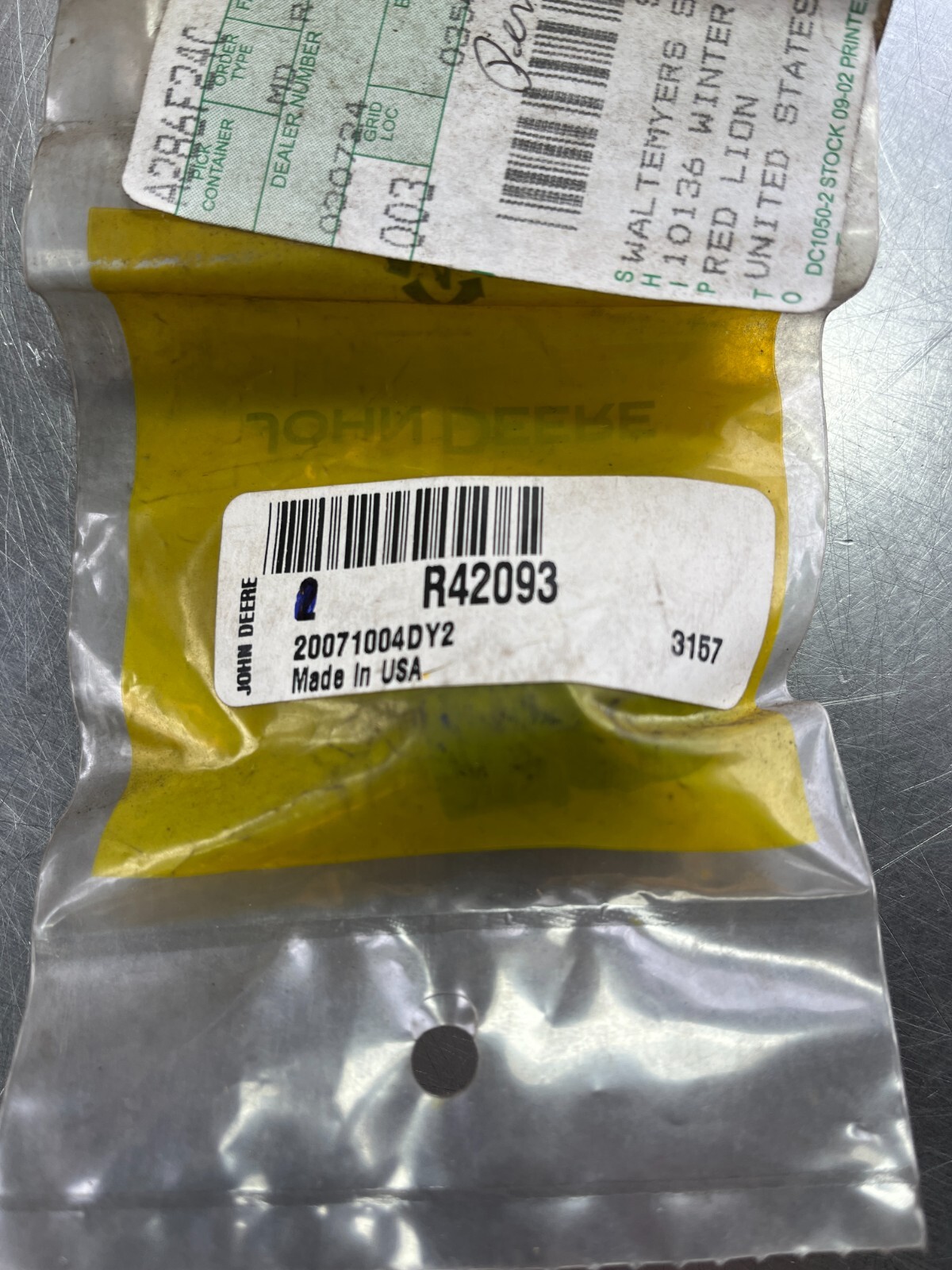 R42093 Genuine OEM John Deere GROMMET