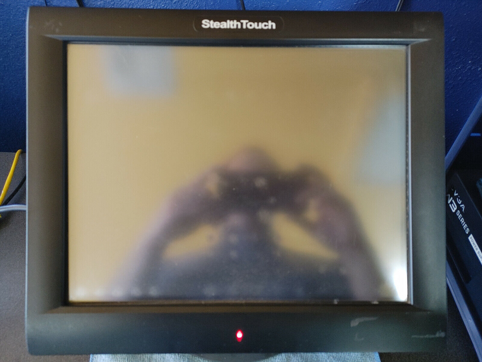 Pioneer POS Stealth Touchscreen Terminal TOM-M5