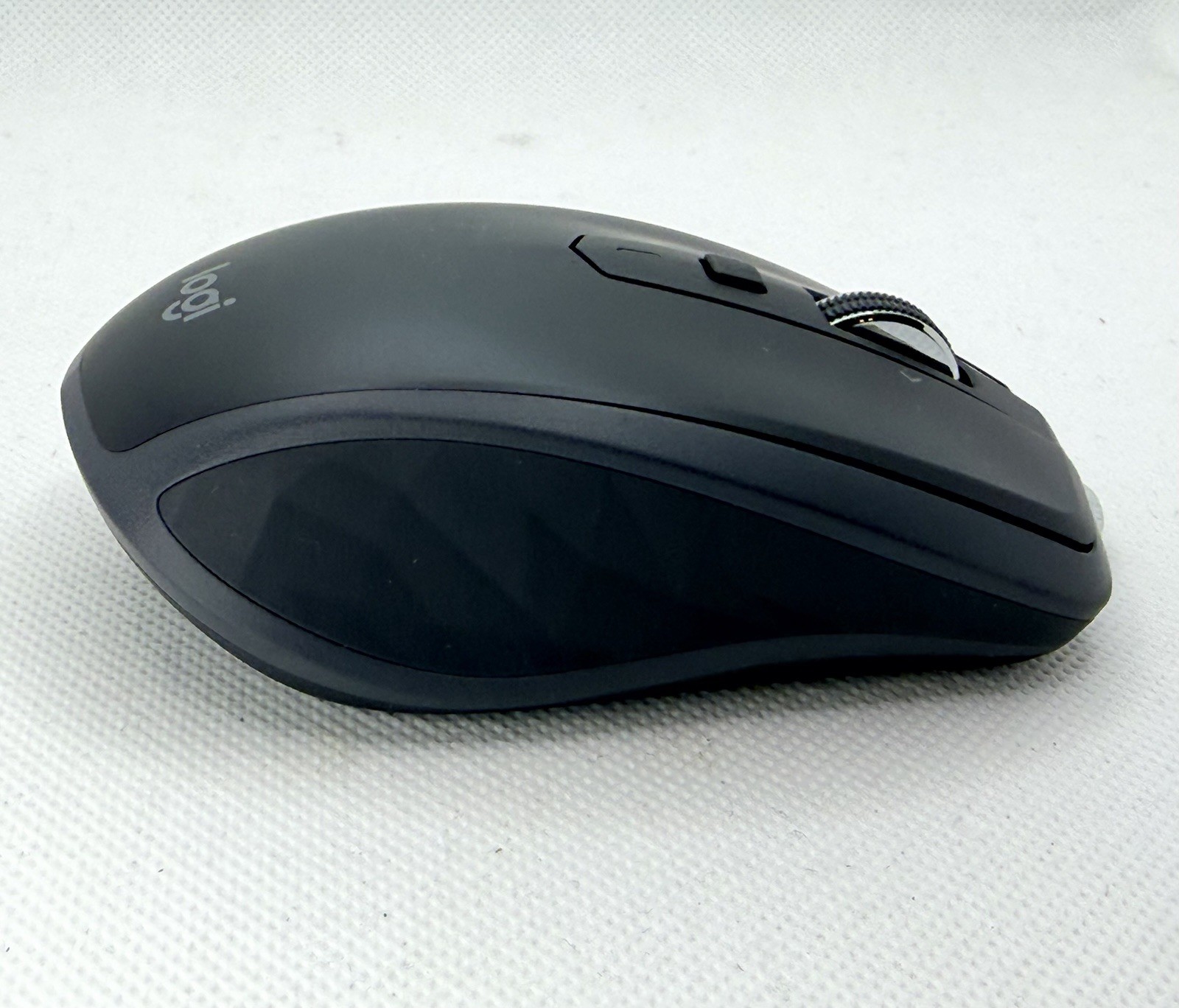 Logitech MX Anywhere 2S Bluetooth Wireless Mouse Multi-Device Rechargeable