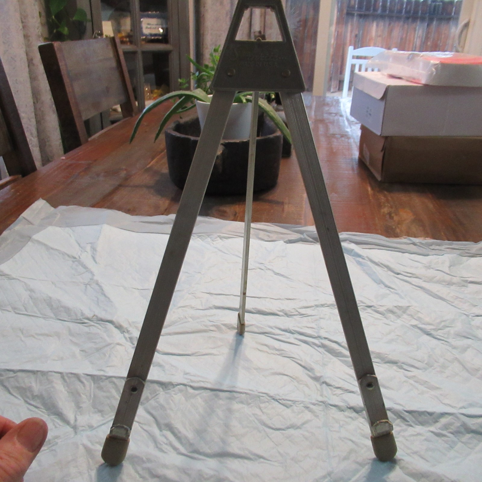 PREOWNED STANRITE TABLE TOP  ALUMINUM 13 INCHES TALL