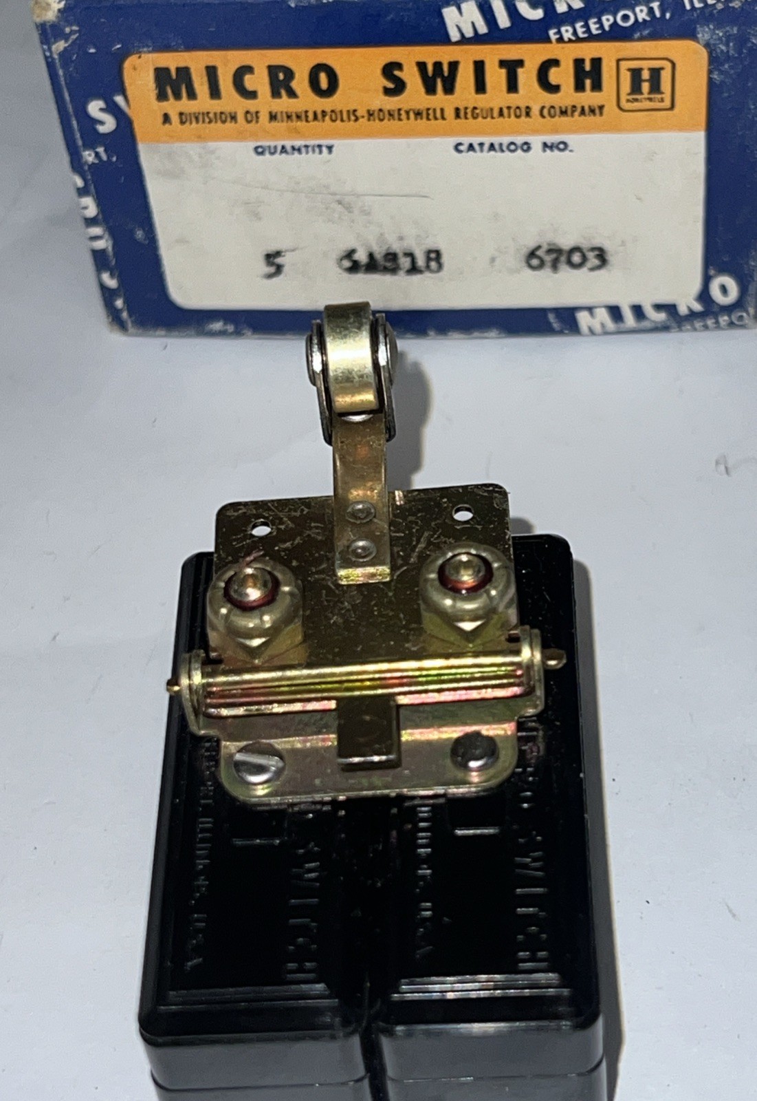 Micro Switch 6AS18 Dual Roller Switch By Honeywell New From Box 30 Day Returns