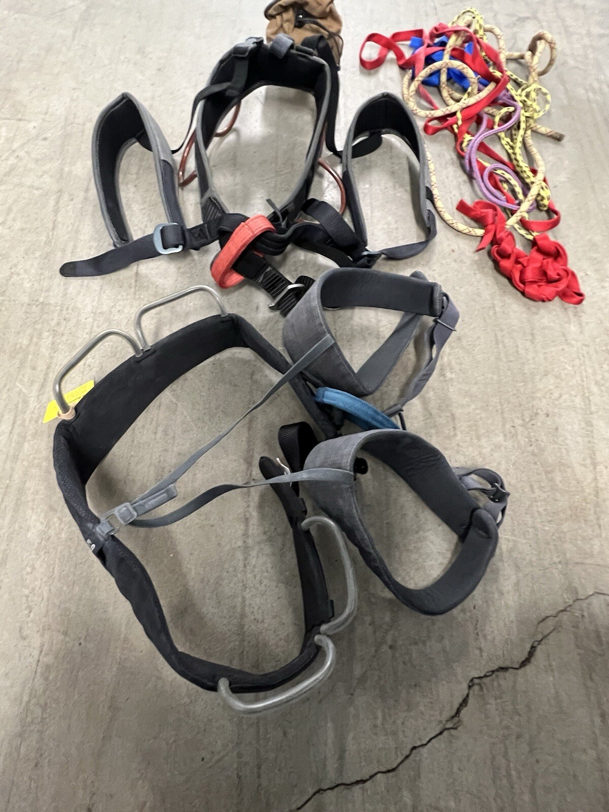 Black diamond momentum harness Lot Of 2 As Shown In All Pictures