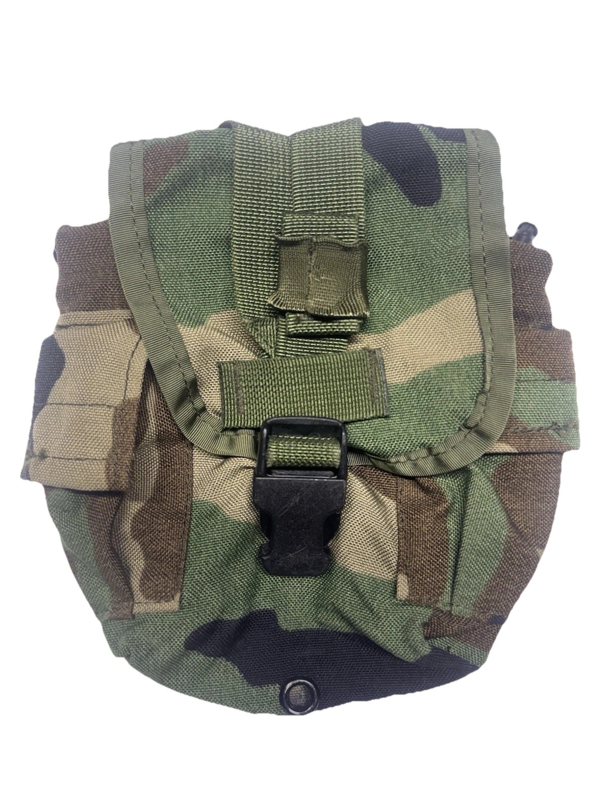 US Molle II Canteen Utility Pouch 1Qt M81 Woodland Camouflage Specialty Plastics