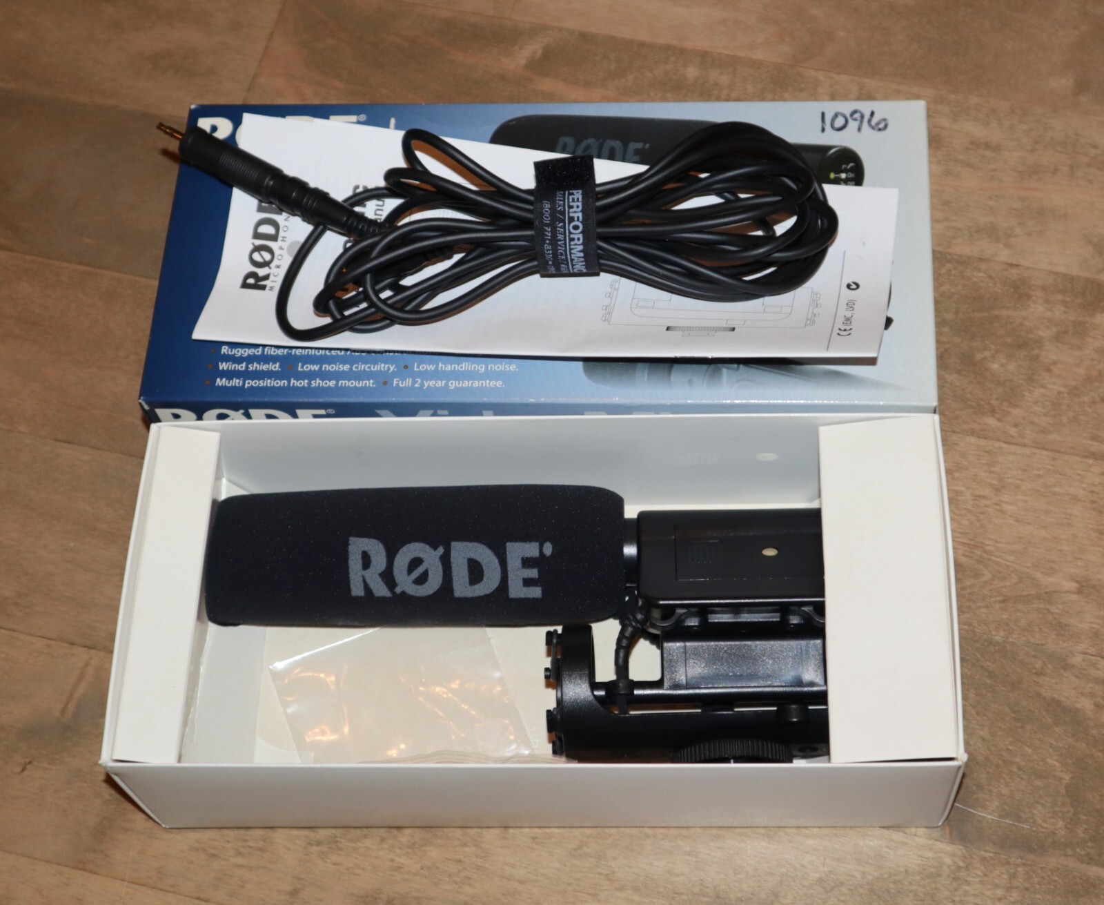 RODE VideoMic | Directional Video Condenser Microphone Wind Shield Low Noise