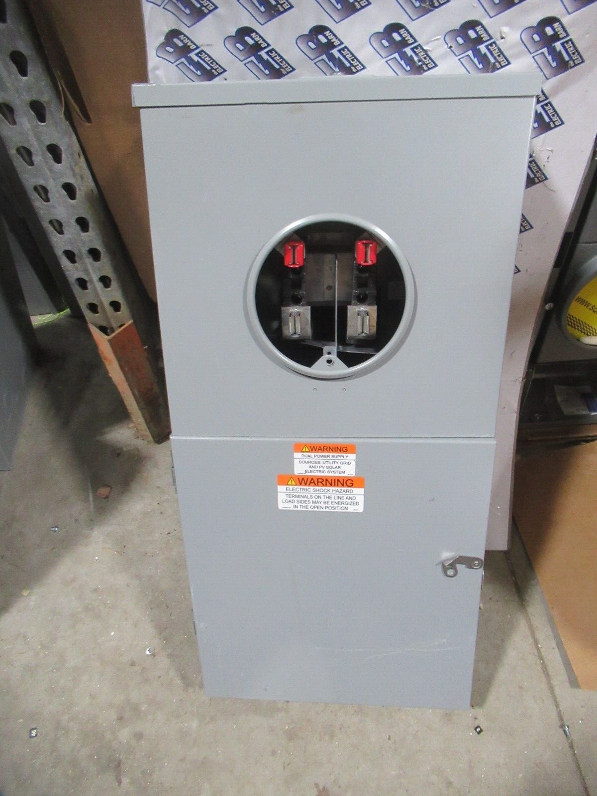 Siemens 200a meter/main, 4 Term, 1PH3W, Meter Base w/ 200a MB Loadcenter-MB381