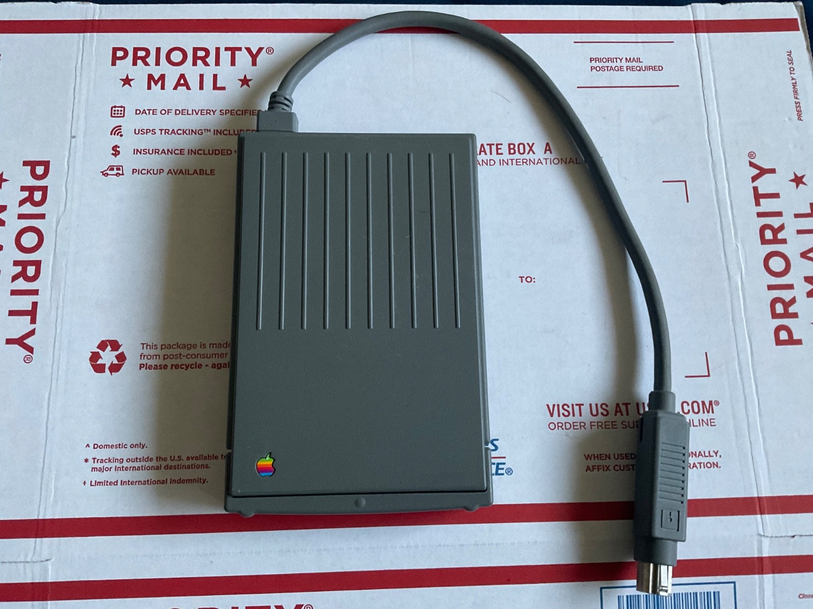 Apple Macintosh HDI-20 External 1.4MB Floppy Disk Drive -Untested