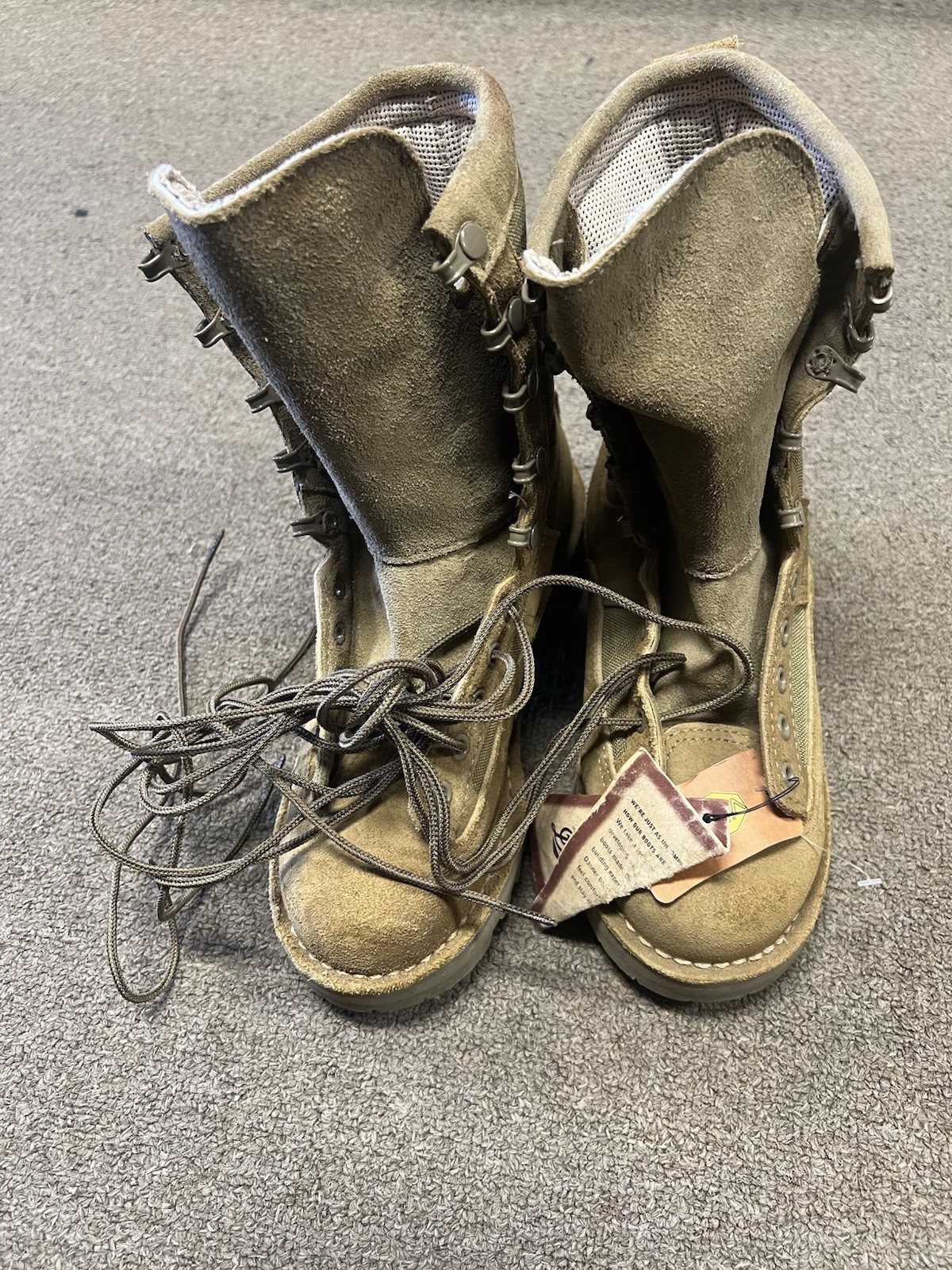 Danner Combat, US Army, Men's Boots Size 5 1/2 Used
