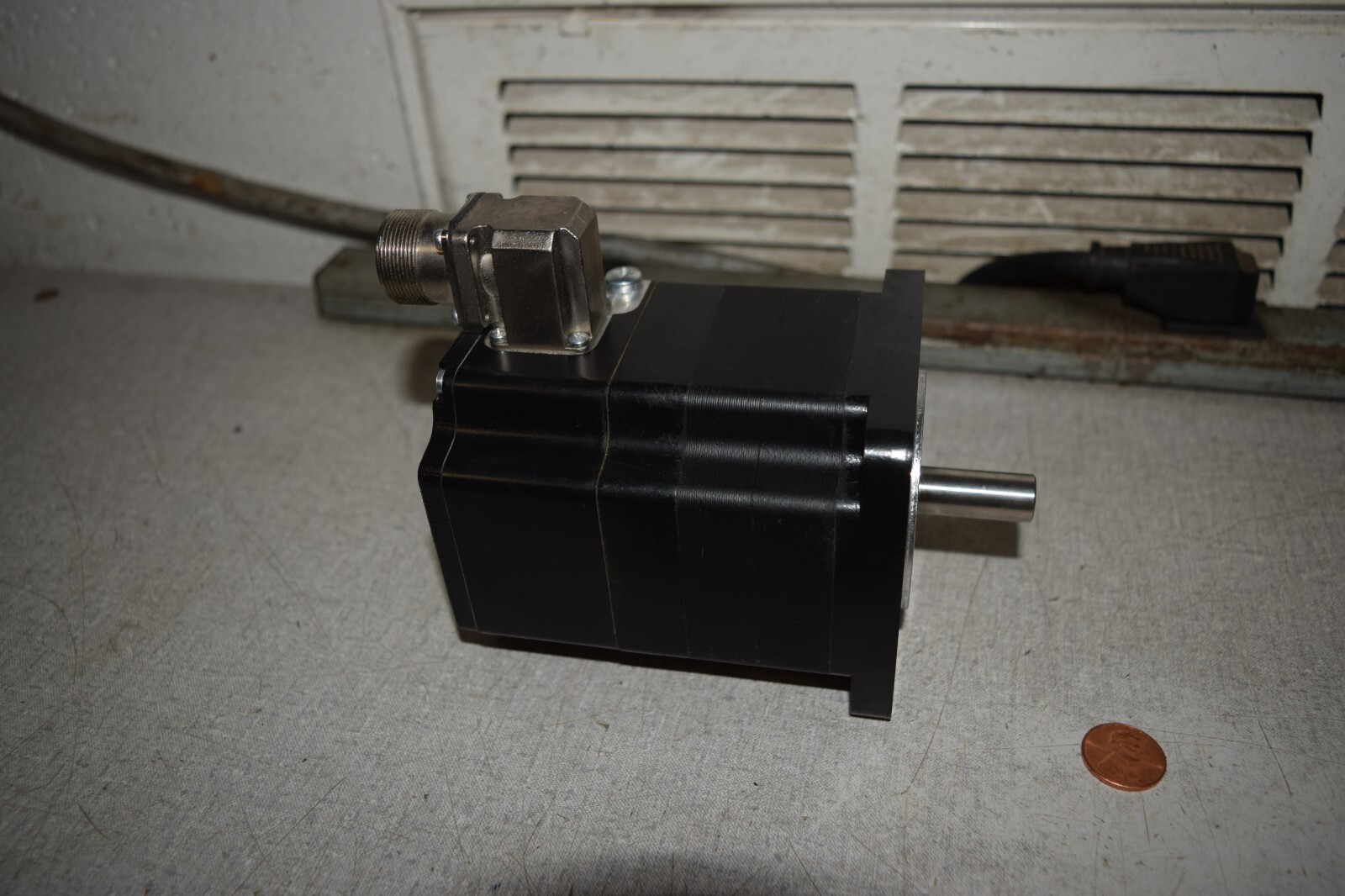 SIG Berger POSITEC VRDM 397/50 LWC Stepper Motor