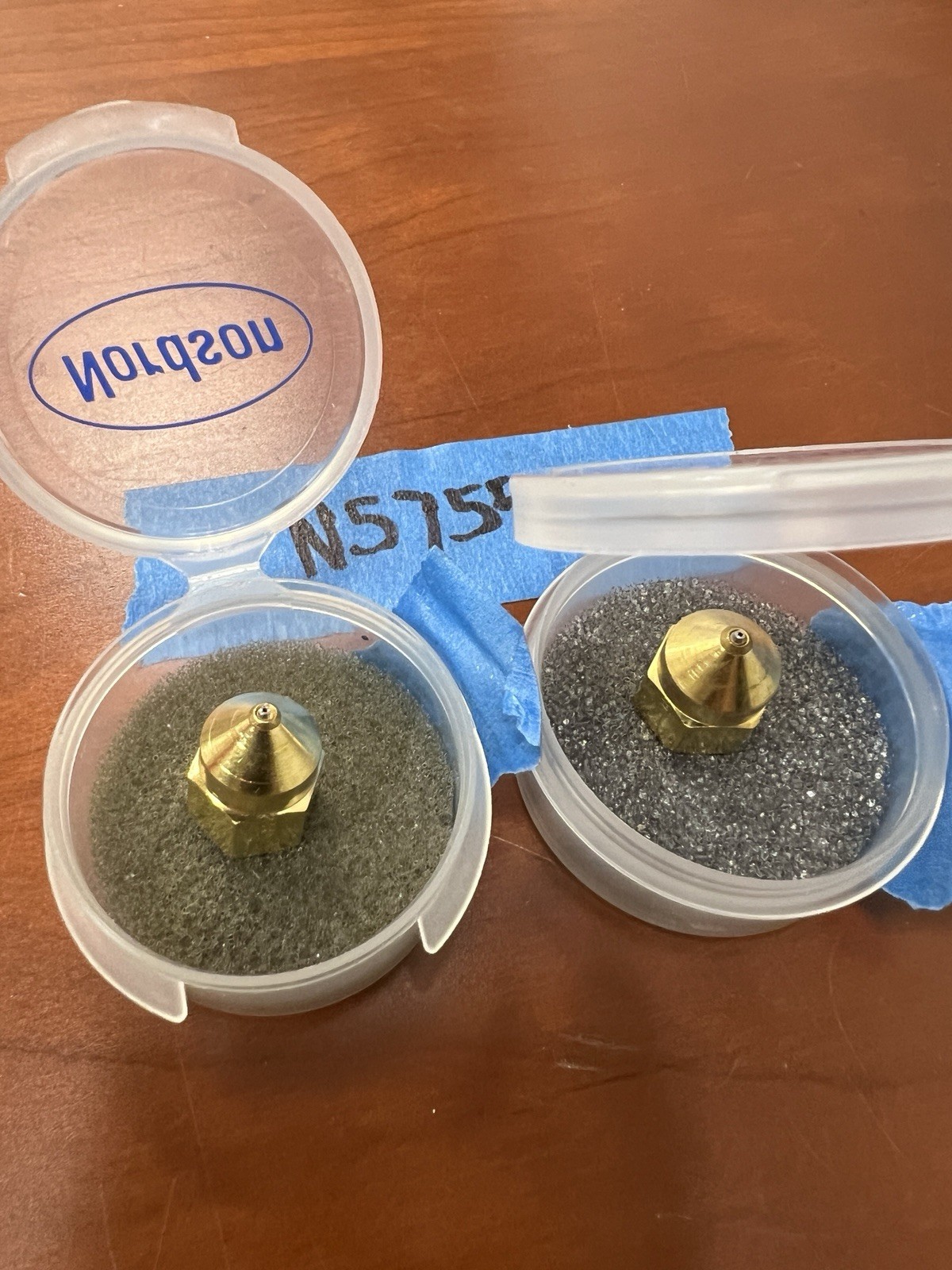 Lot of 2 Nordson Nozzle 237018B for Hot Melt Glue Gun, 0.18 Nozzle