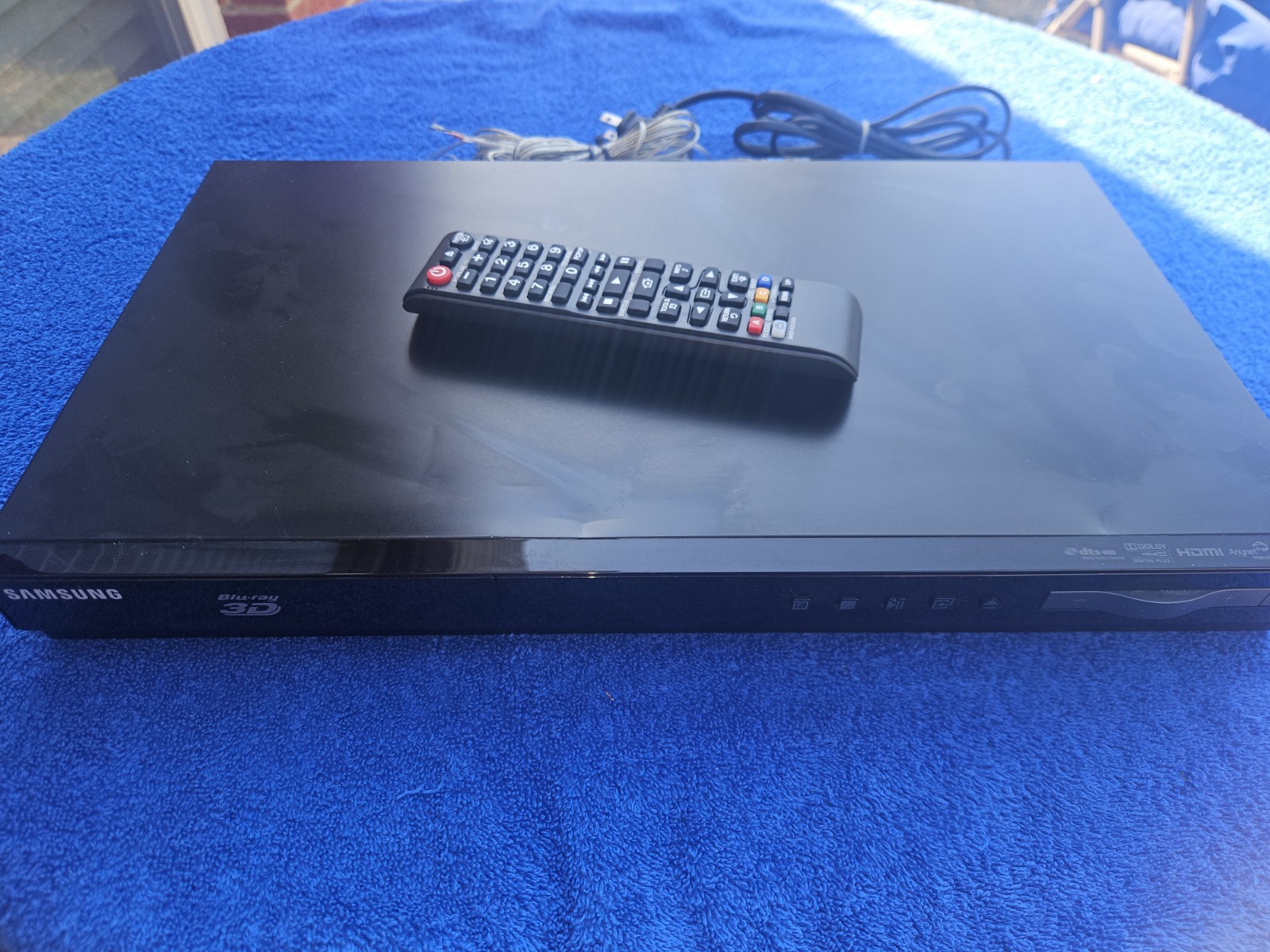 SAMSUNG HT-F4500  5.1ch AV Srrnd Rcvr, 500W & Bluray player w 6 spkr connectors