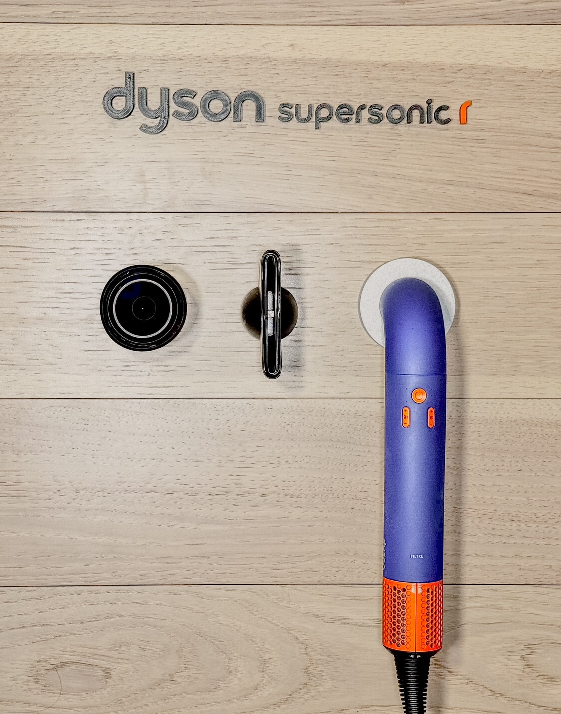 Wall Mount for Dyson Supersonic R – Sleek, Space-Saving & Stylist-Approved