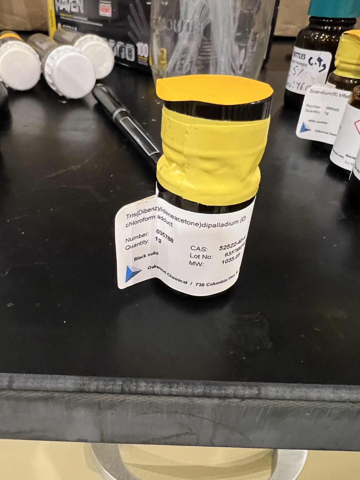 Pd2(dba)3*CHCl3, Tris(dibenzylideneacetone)dipalladium (0) chloroform adduct, 1g
