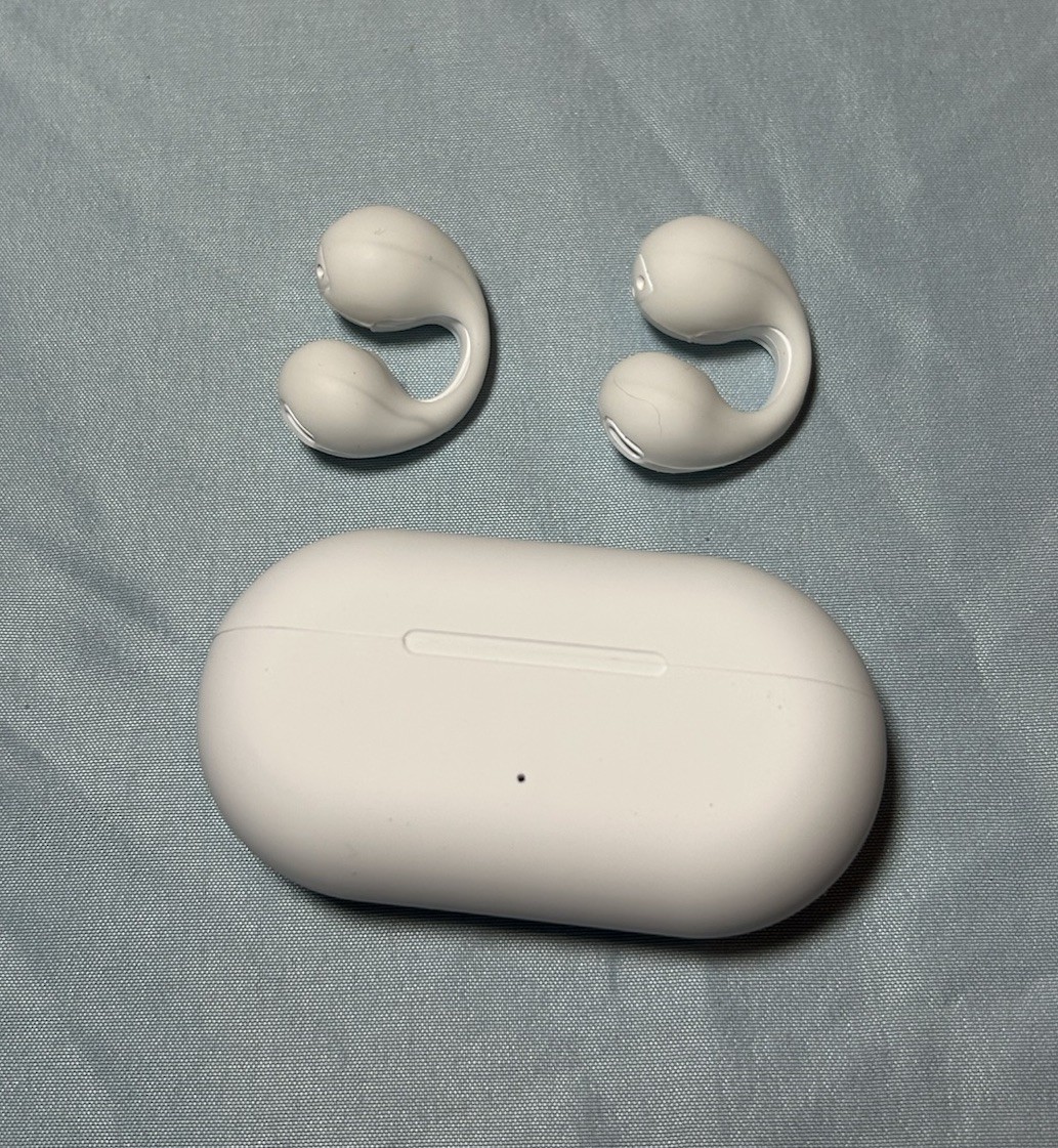 White Base Jaxx Bluetooth Headset-Ear Conduction-New