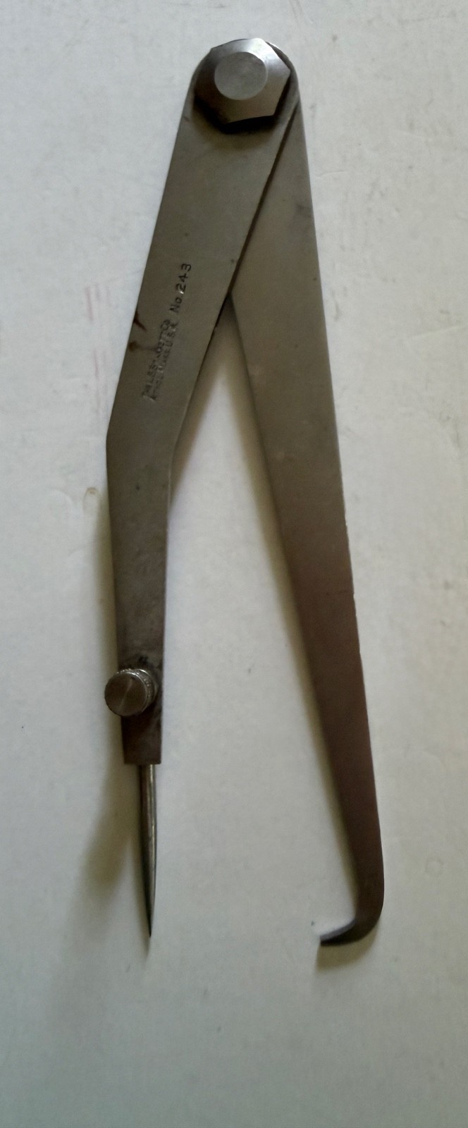 VINTAGE STARRETTE  #242 DIVIDERS..SCRIBER..MACHINIST CALIPERS