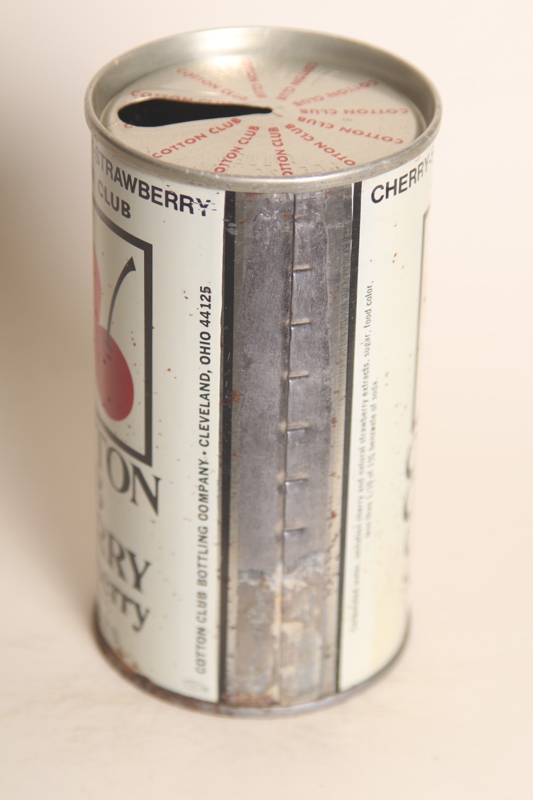 Cotton Club Cherry Strawberry soda can