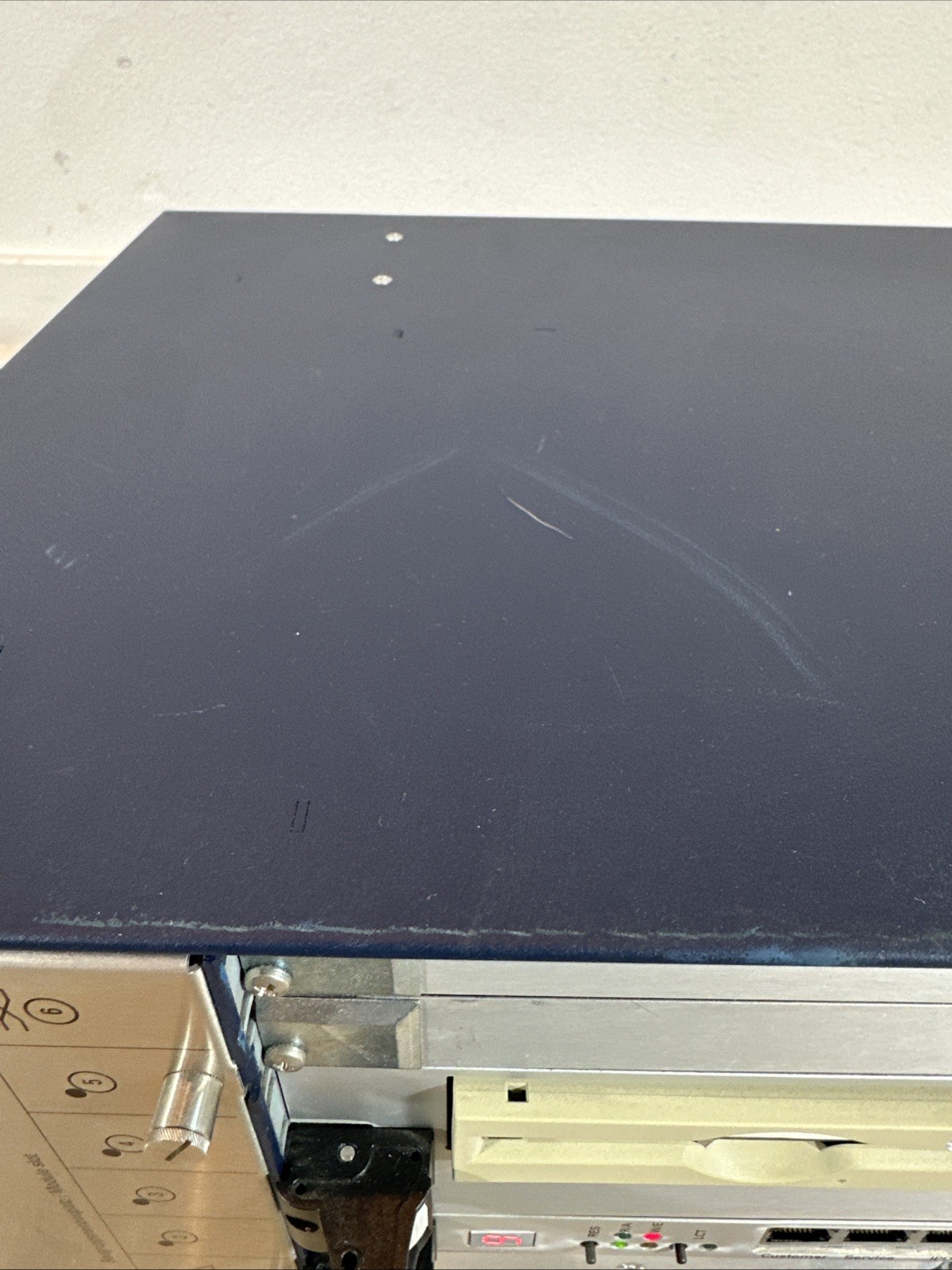 Siemens HIPATH 4000 Communication Server w/ HDTR2 & 080 Boards - Untested