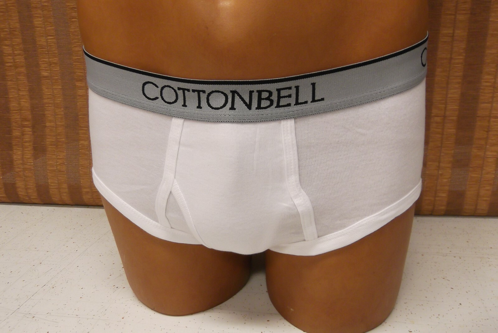 Men's COTTONBELL fly front brief Classic White Medium New 32-34