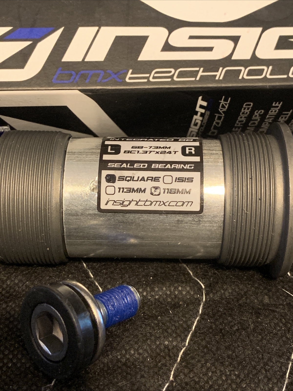 INSIGHT TECHNOLOGIES SQUARE TAPERED BOTTOM BRACKET 118 mm. BMX RACING