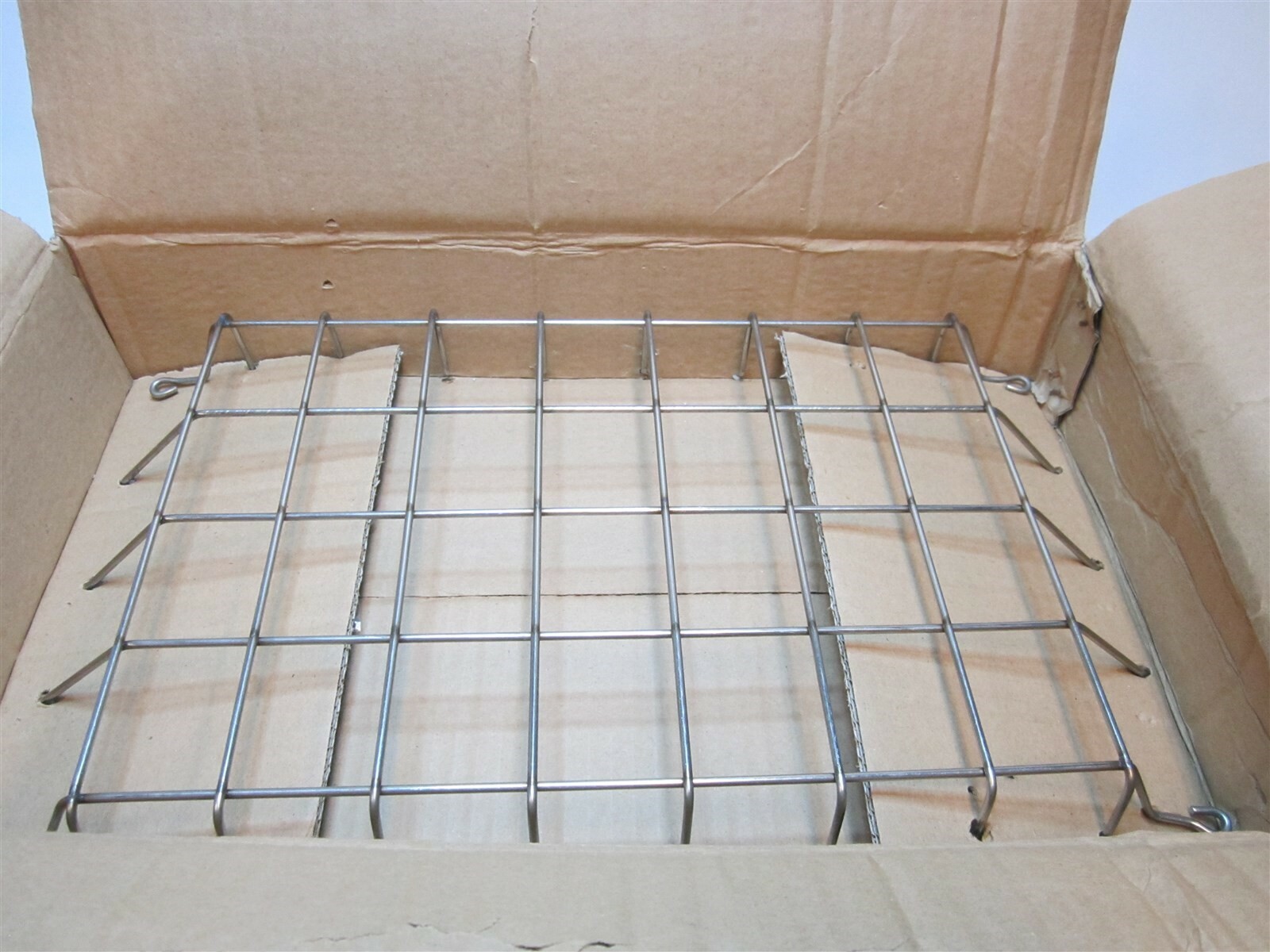 Cooper Lighting AH/WG Arrowhead Floodlight Wire Fixture Guard