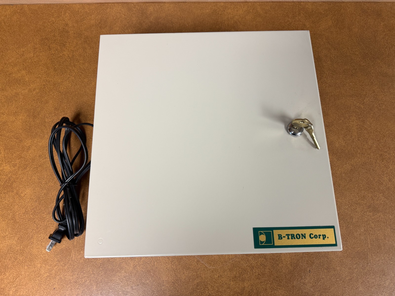 B-TRON Corp DB8 Access Control Power Supply