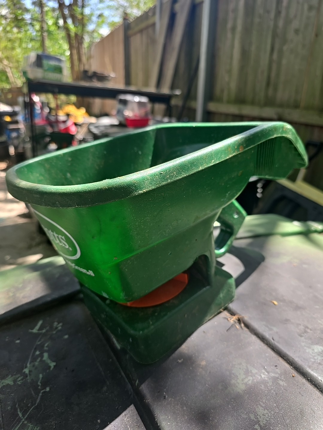 Scotts ~ HandyGreen II Hand Held Lawn Seed~Fertilizer Spreader Clean & Tested