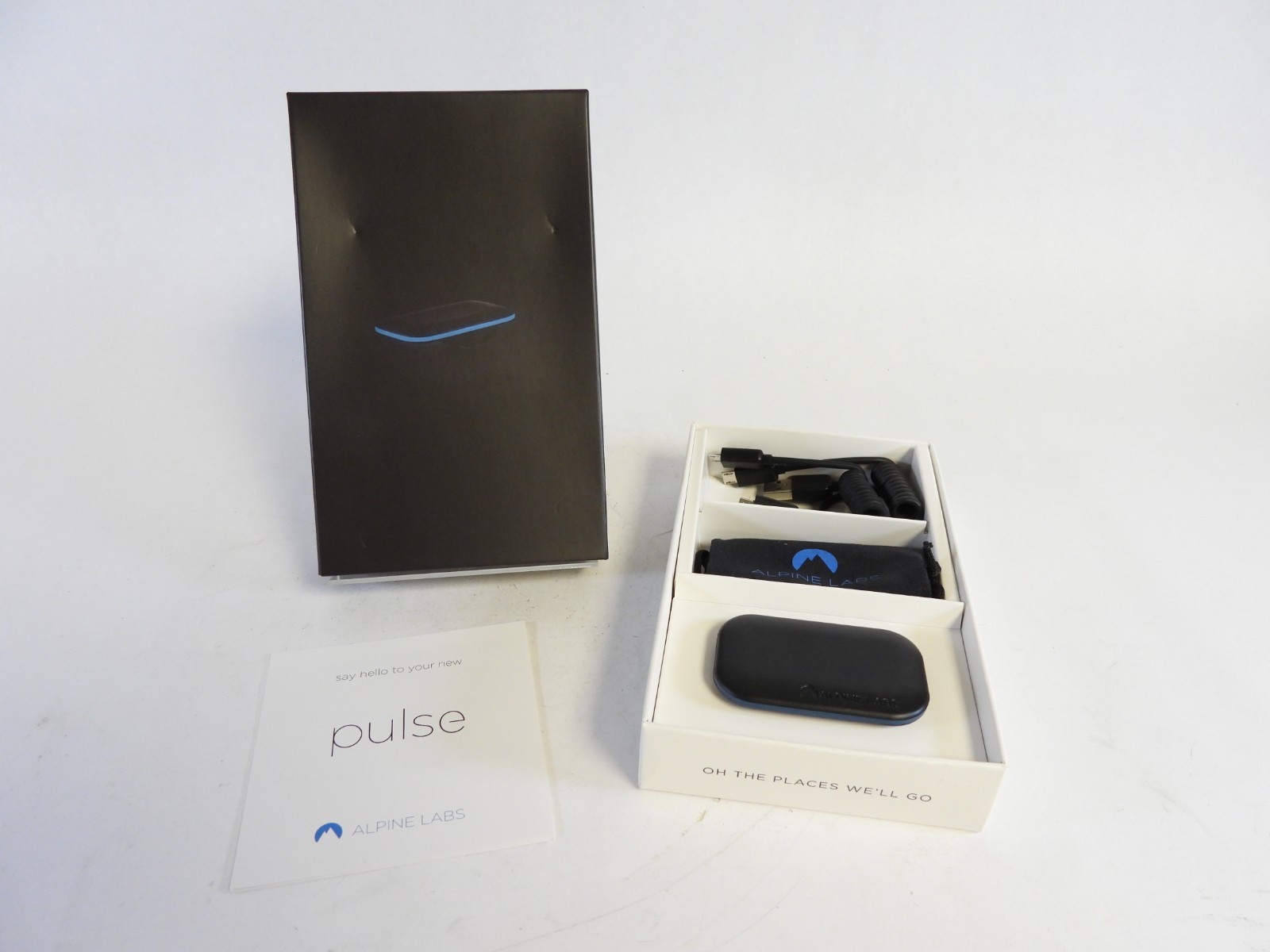 Alpine Labs Pulse Camera Bluetooth remote For Canon/Nikon (NOS)
