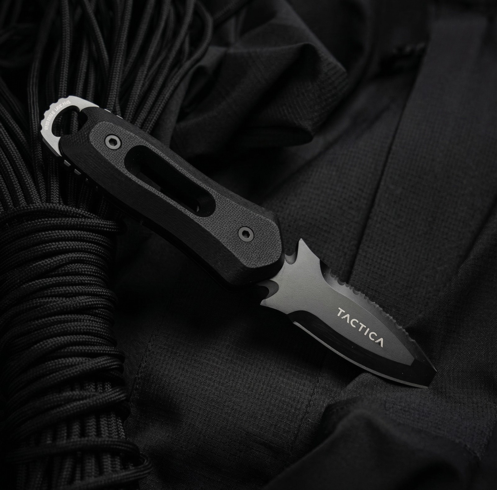 K.220 Rescue Knife Rapid response utility with a secure sheath