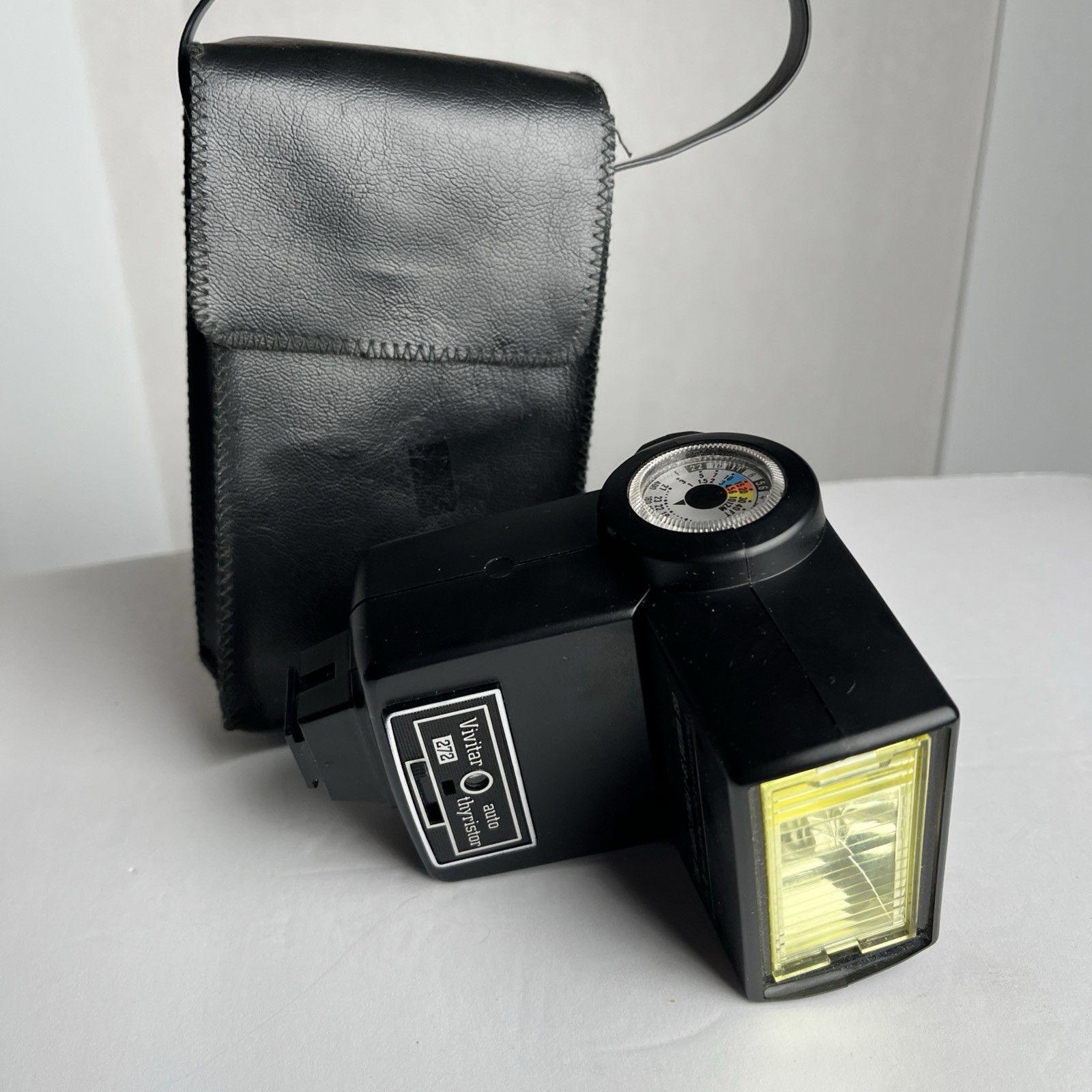 Vintage Vivitar 272 Auto Thyristor Camera Flash Equipment w/ Case TESTED & WORKS
