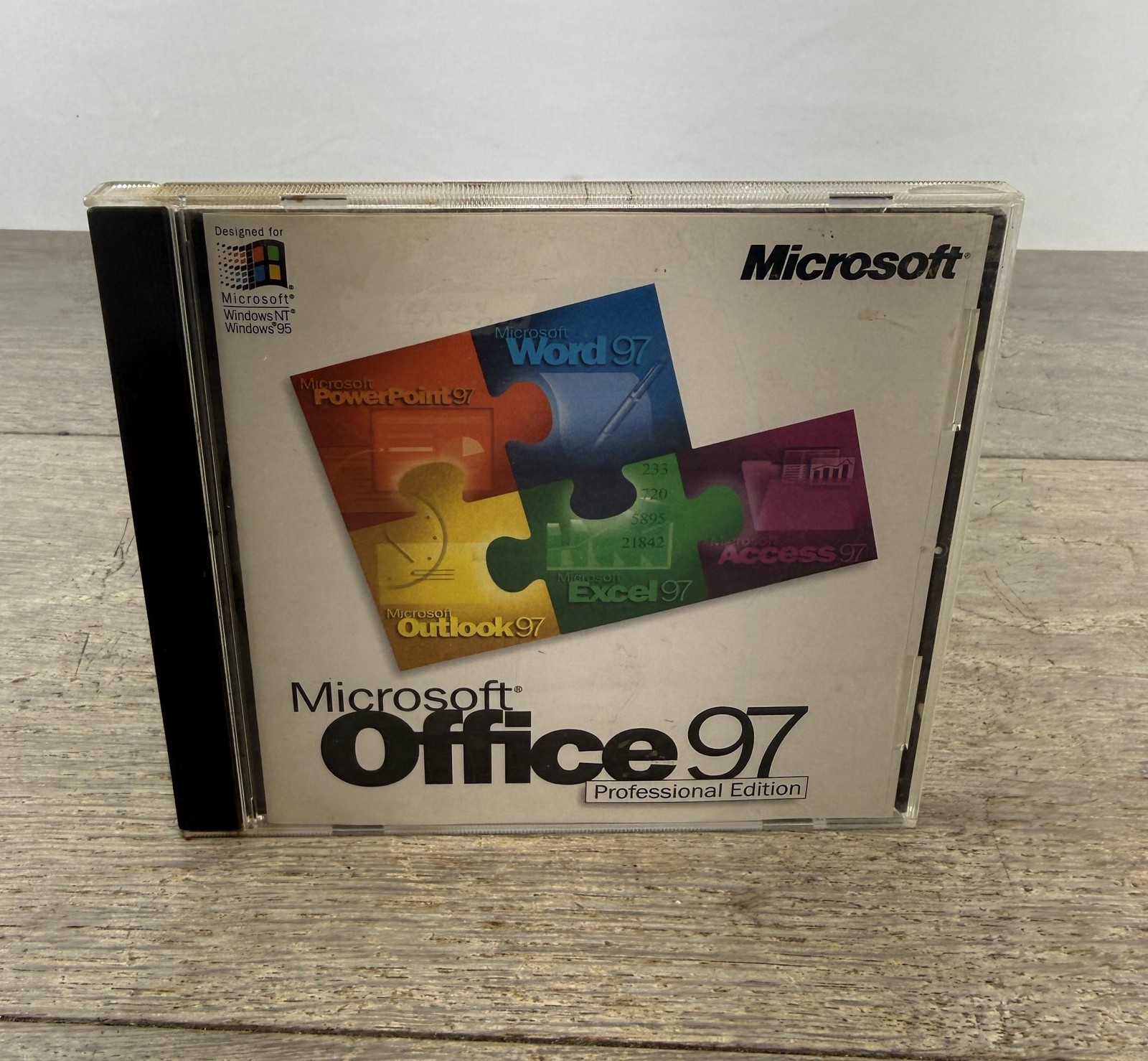 Microsoft Office 97 Professional Edition CD Windows 95 NT English Retail Suite