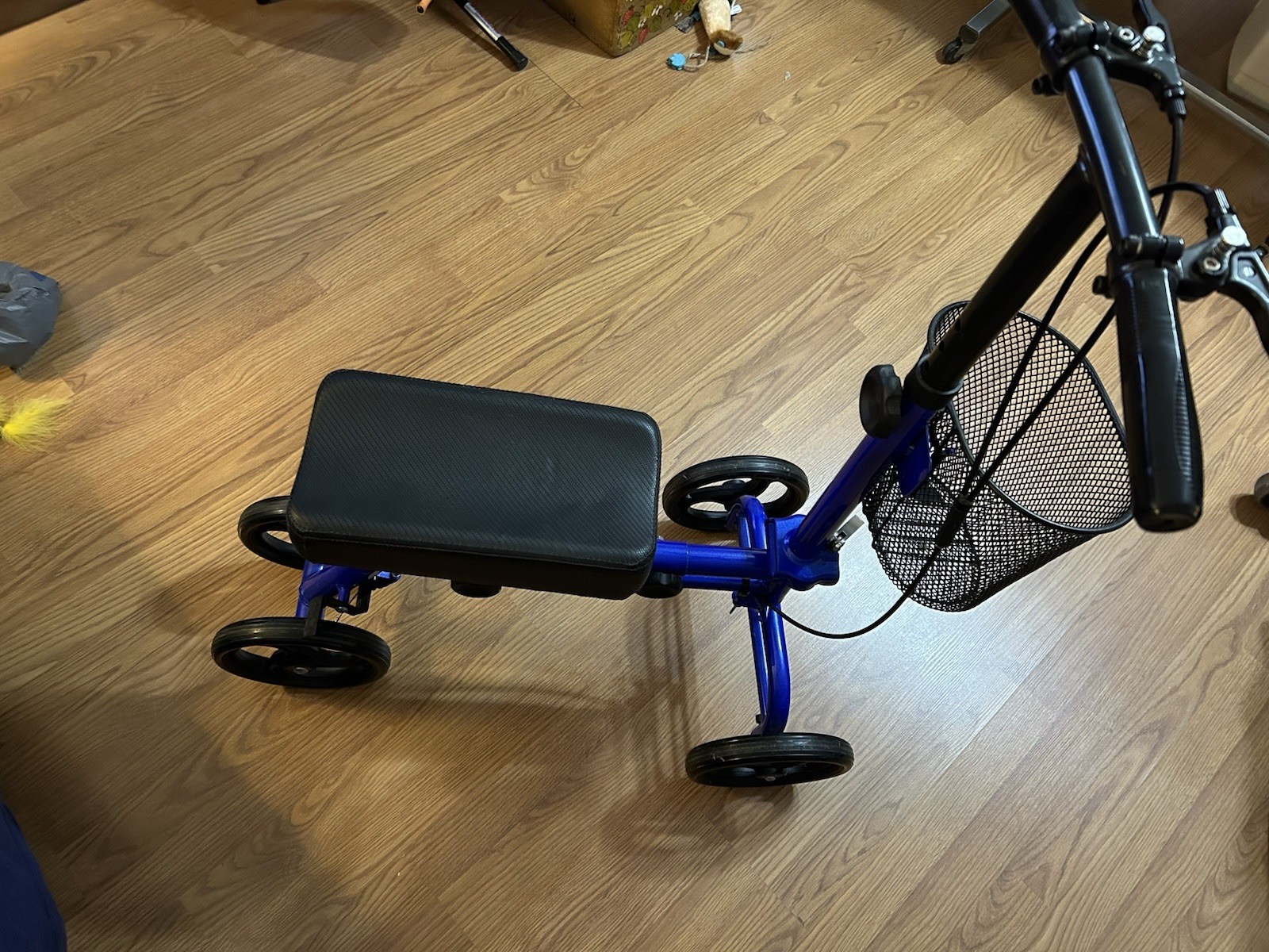 Knee Scooter