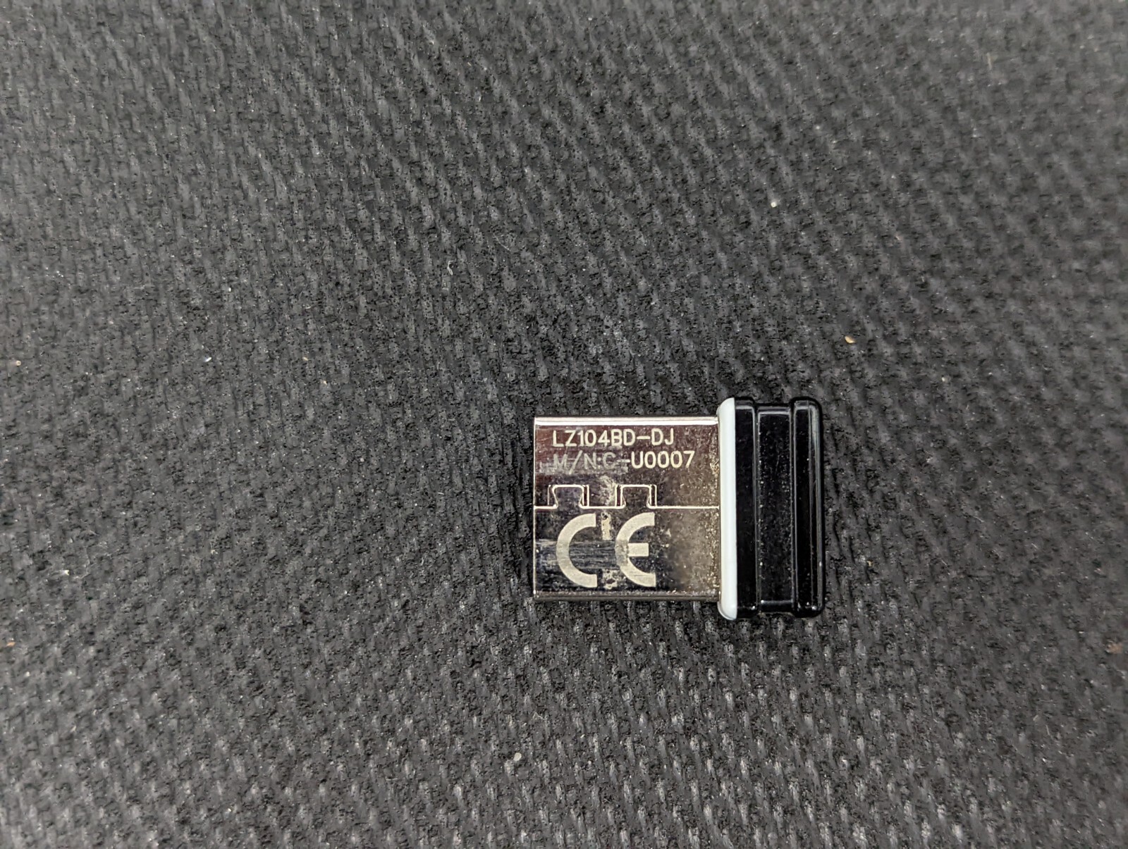 Logitech LZ115BD-DJ M/N:C-U0007 Receiver Chip