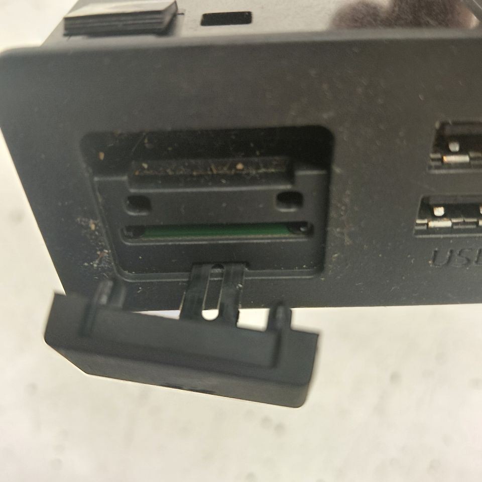 Mazda 6 USB Plug In Hub Port 2016 2015 2014