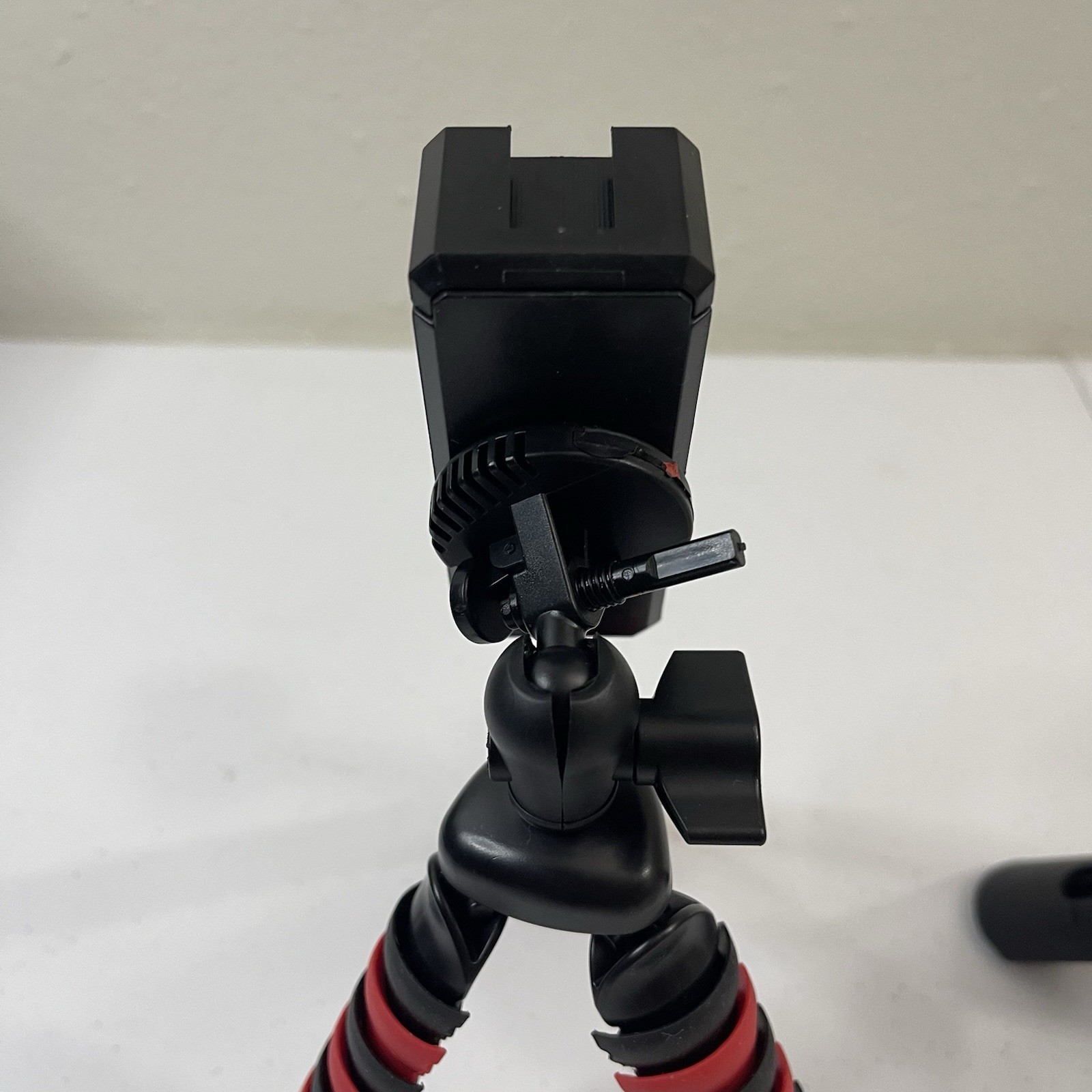 Mini Tripods With Flexible & Standard Stands, Adjustable For Smartphones