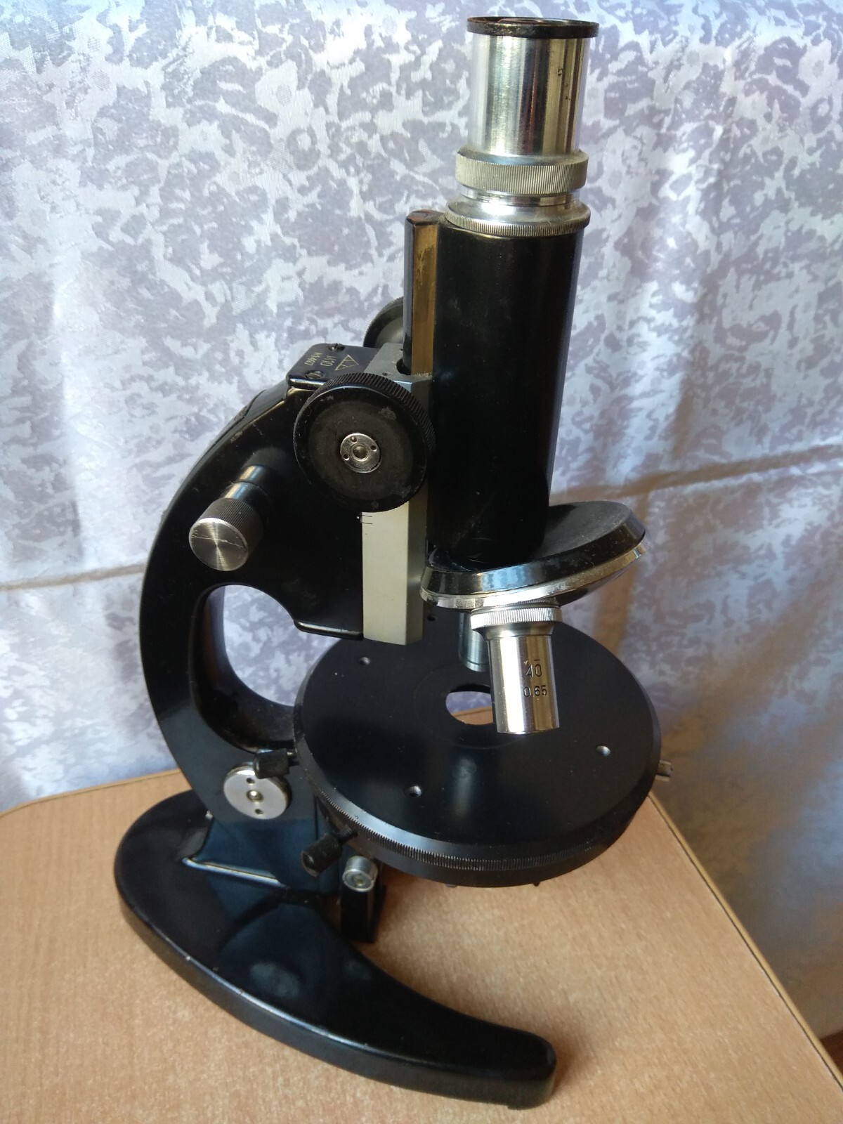 RARE antique vintage USSR Soviet measuring microscope M10 mi 90, 40 lens