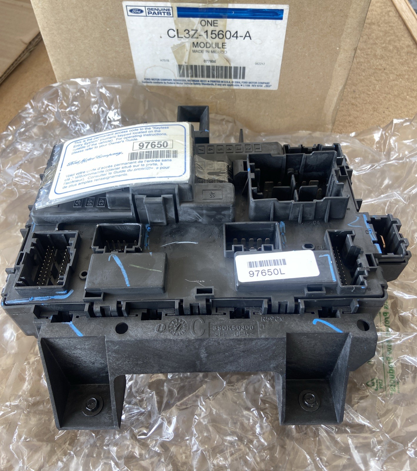 CL3Z-15604-A Door Lock And Alarm Module Fuse Box 2012 Ford F150 Lincoln Mark LT