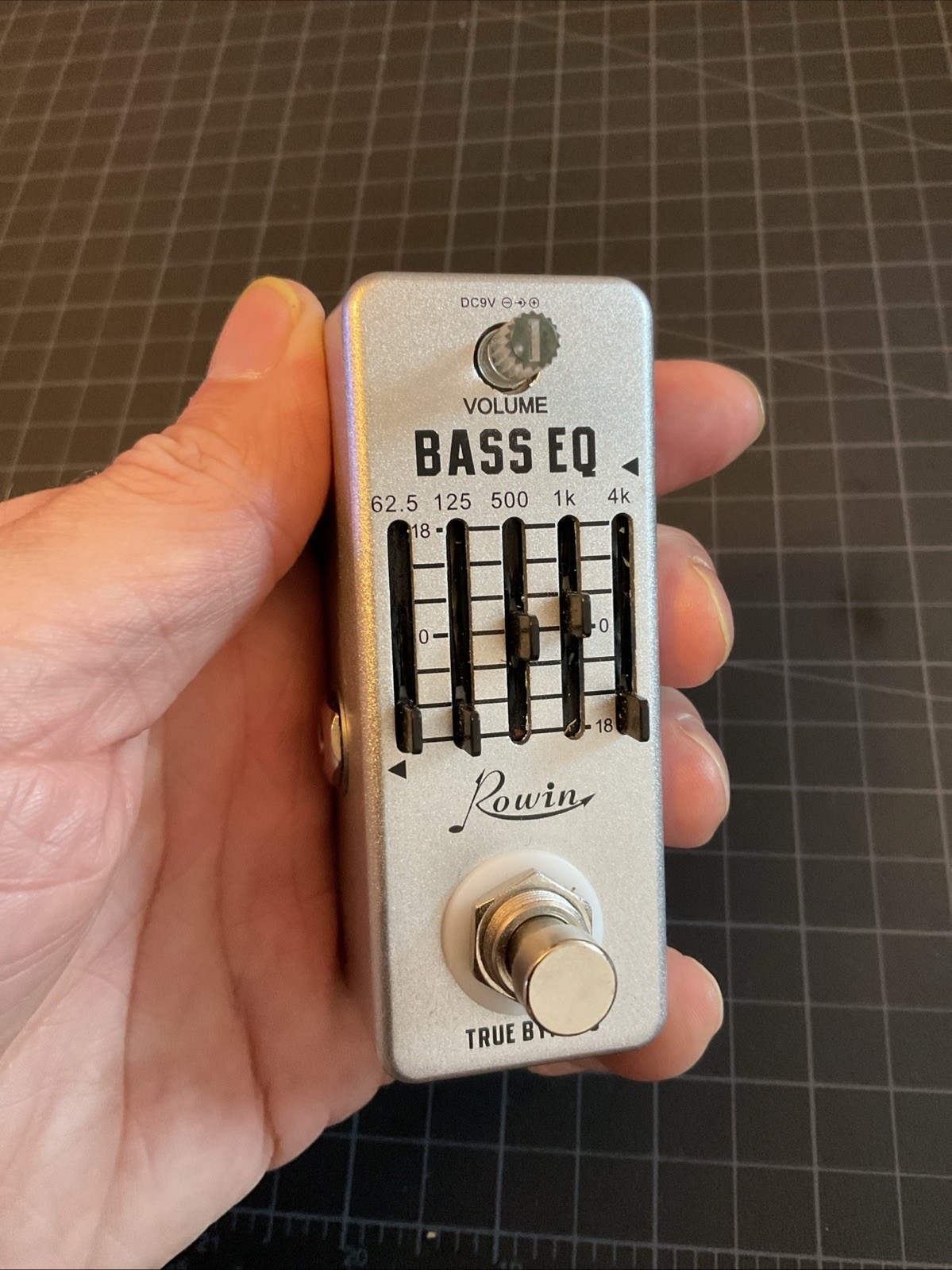 Bass EQ Pedal 5 Band Equalizer Pedal for Bass Guitar with 5 Band Graphic EQ UK