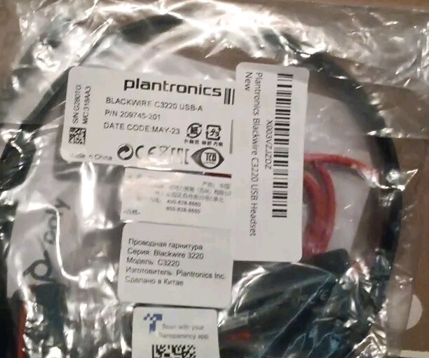 New PLANTRONICS C3320 USB Headset