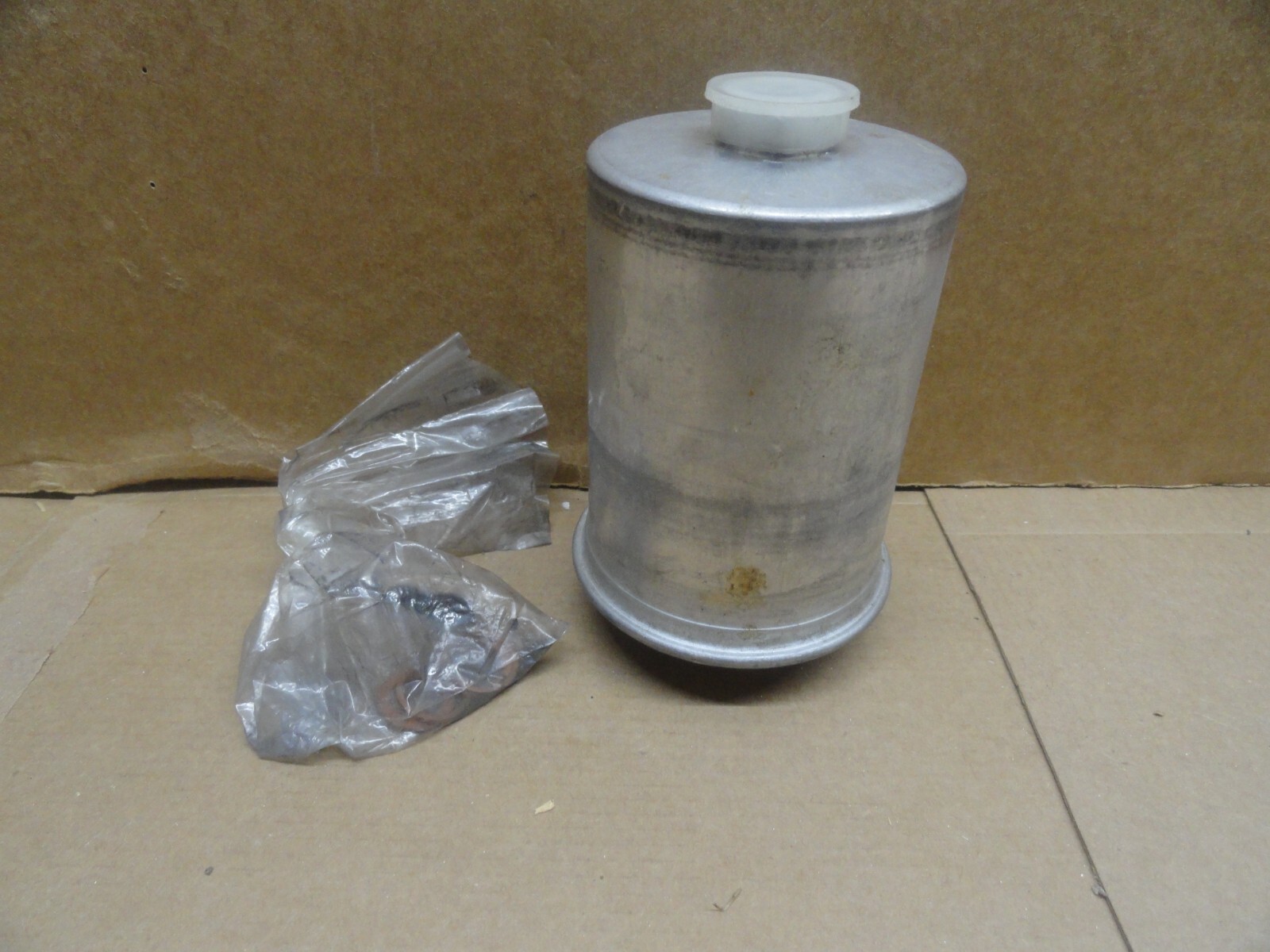 Atlas FF-46 Fuel Filter NEW old stock NO box LOW$$