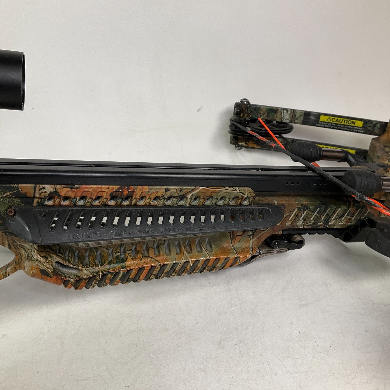 Barnett Raptor Pro STR Crossbow Camouflage with 4x32 Scope