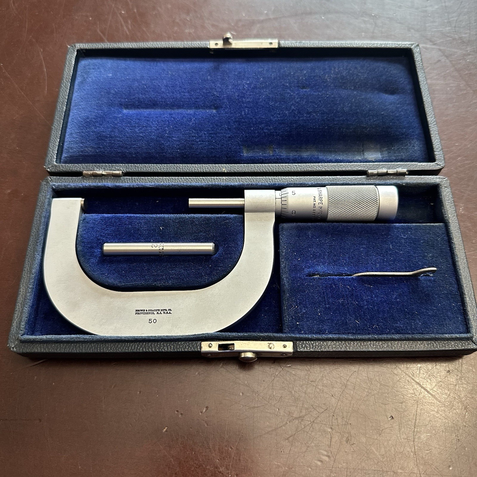 Vintage Brown Sharpe Micrometer 50 Machinist Precision Measurement Tool & Case
