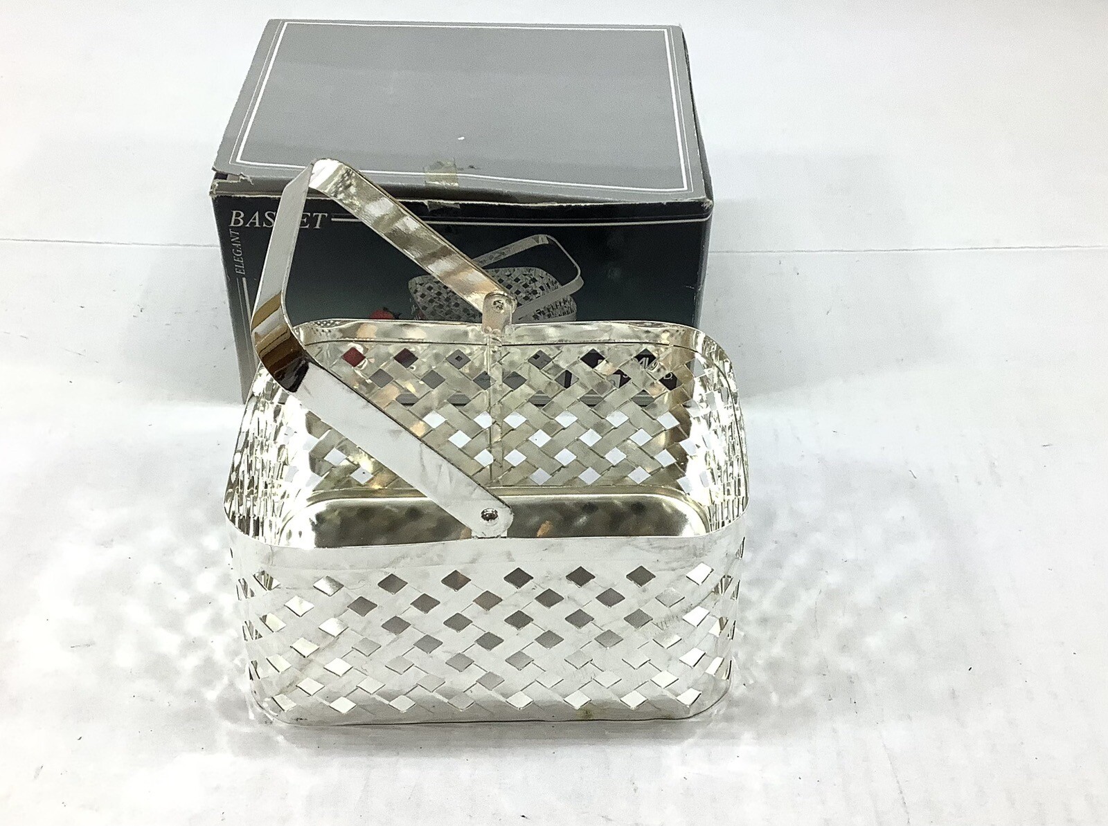 Davco Silver Collectible Elegant Basket