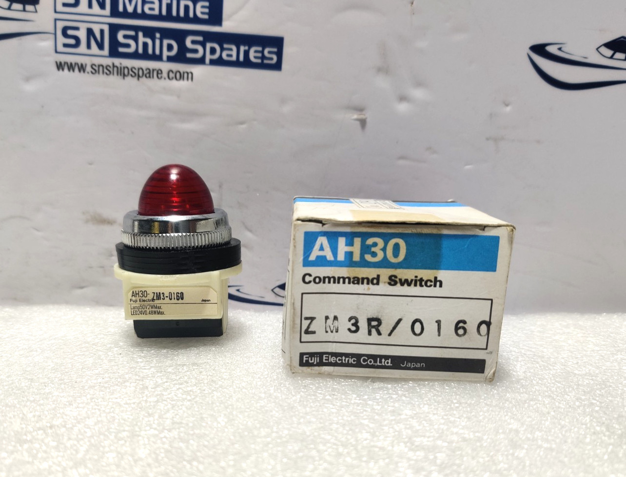 Fuji Electric AH30-ZM3-0160 Command Switch Red Pilot Light Lamp 50V2W Max.