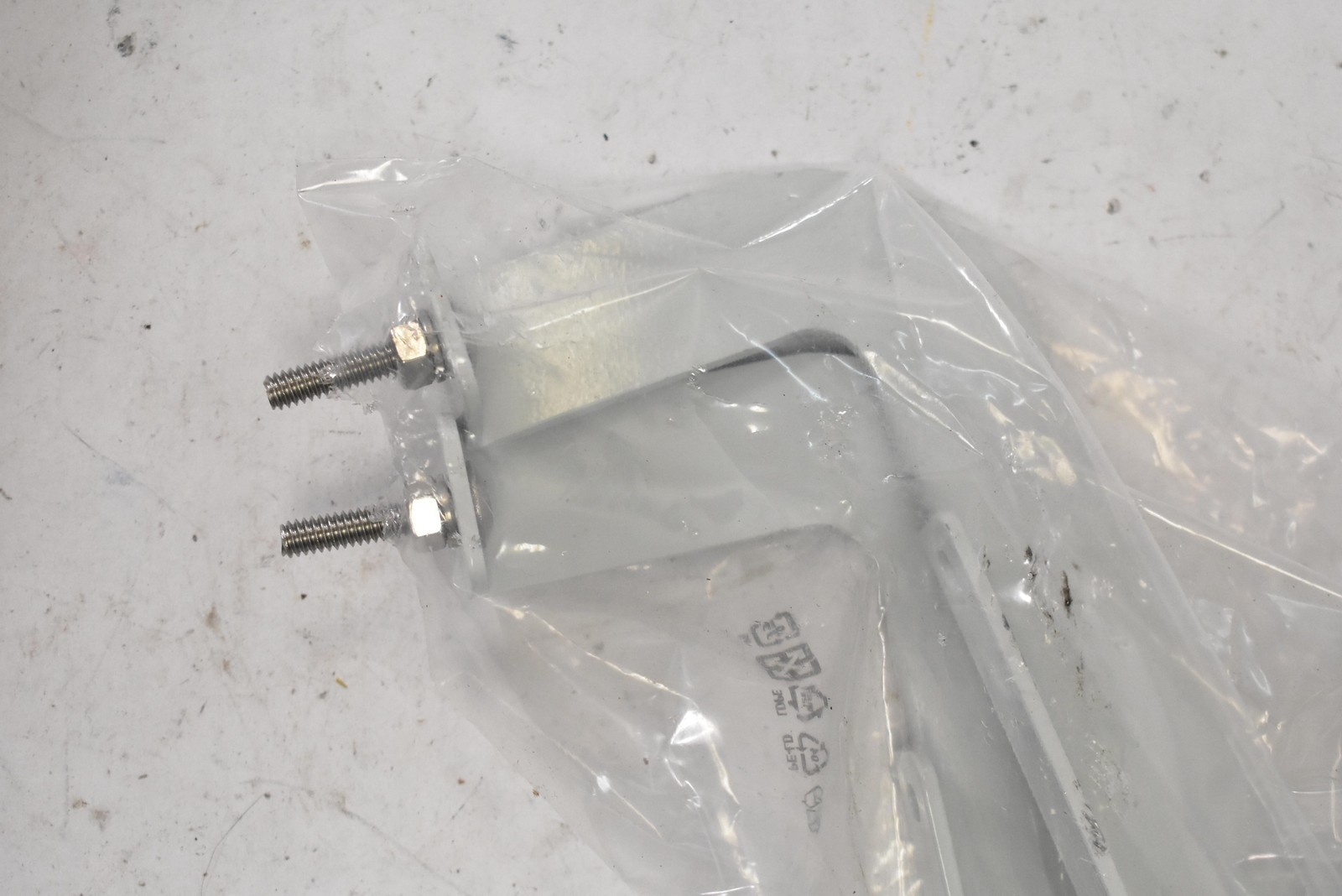 CommScope 314640-000 Loop Clamp FOSC600 Aerial Bracket Adjustable Silver