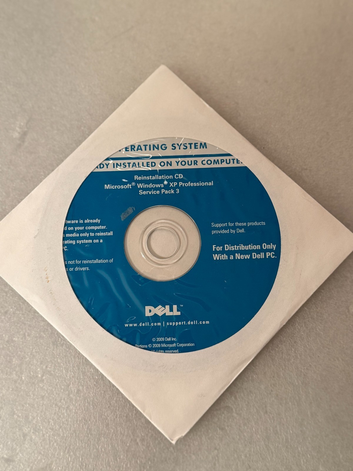 Dell Microsoft Windows XP Professional with Service Pack 3 Reinstallation CD