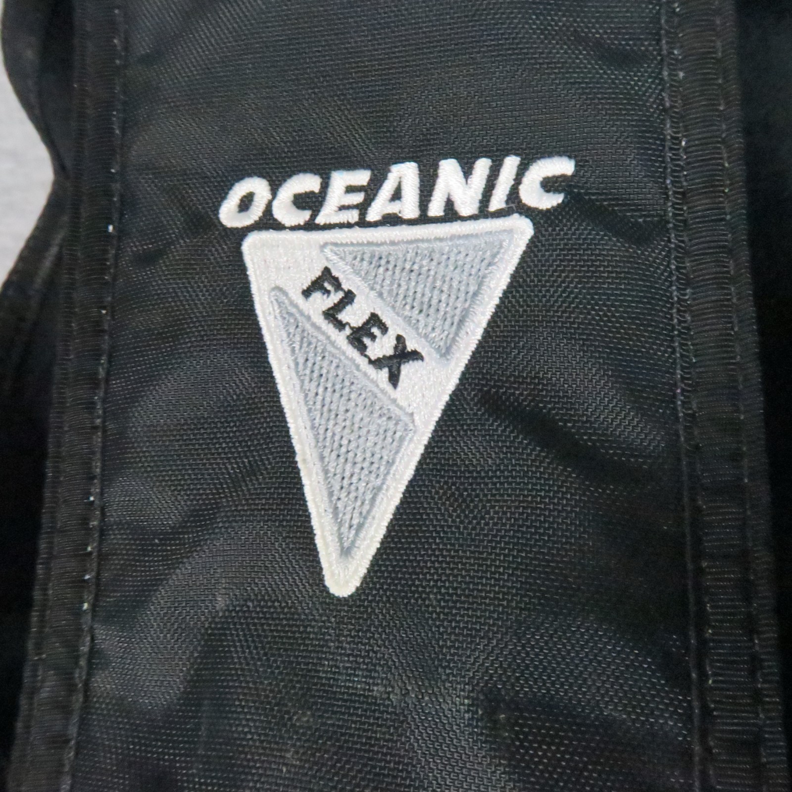 Oceanic Flex Bioflex Scuba Diving Vest Buoyancy Control Device (BCD) Small Black