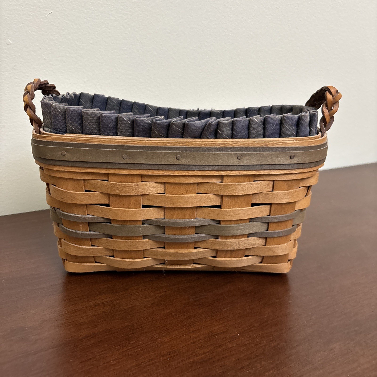 Longaberger 1997 Collectors Club Renewal Basket Liner Protector  Leather Handles